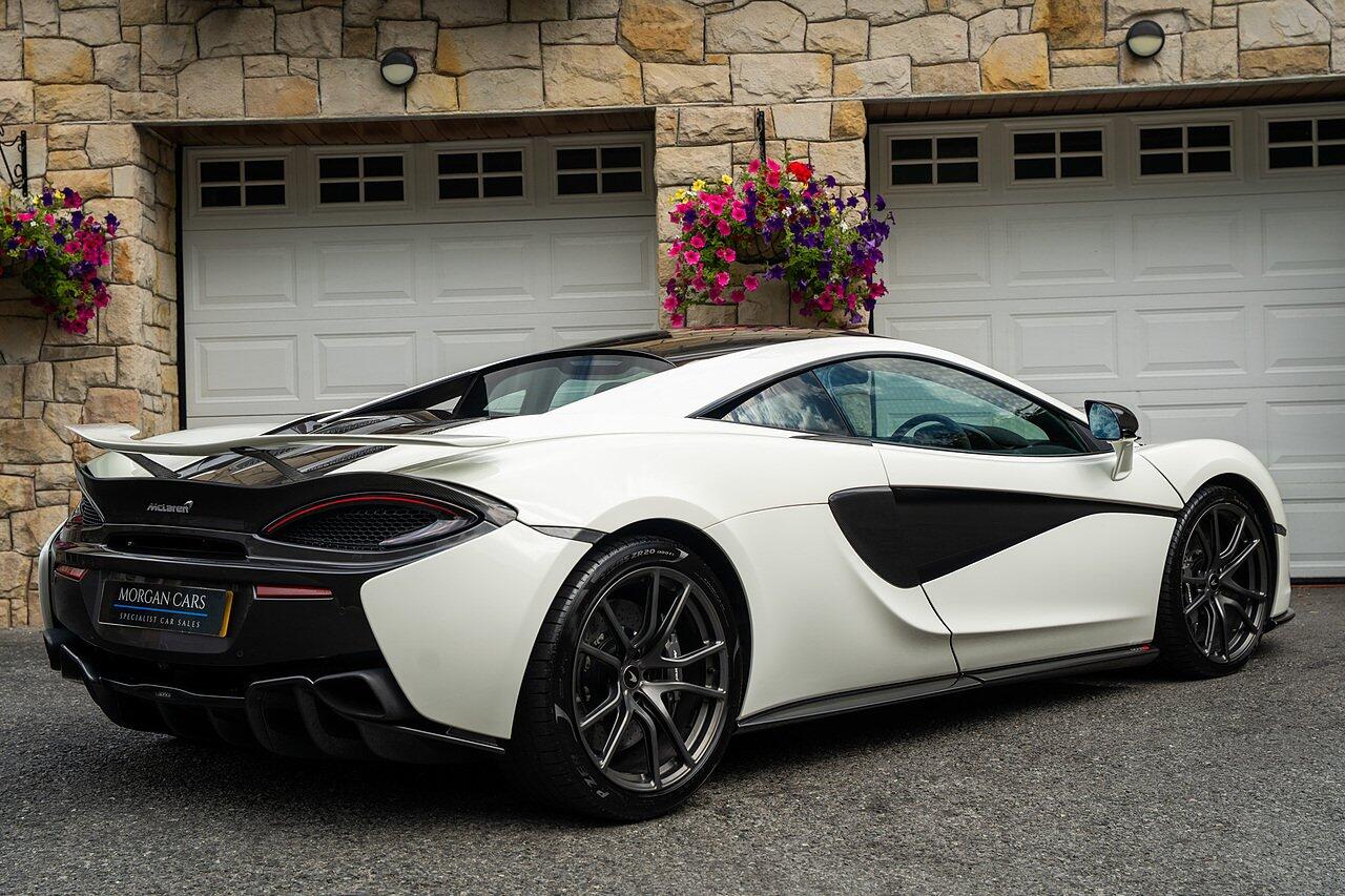 McLaren 570S view 103