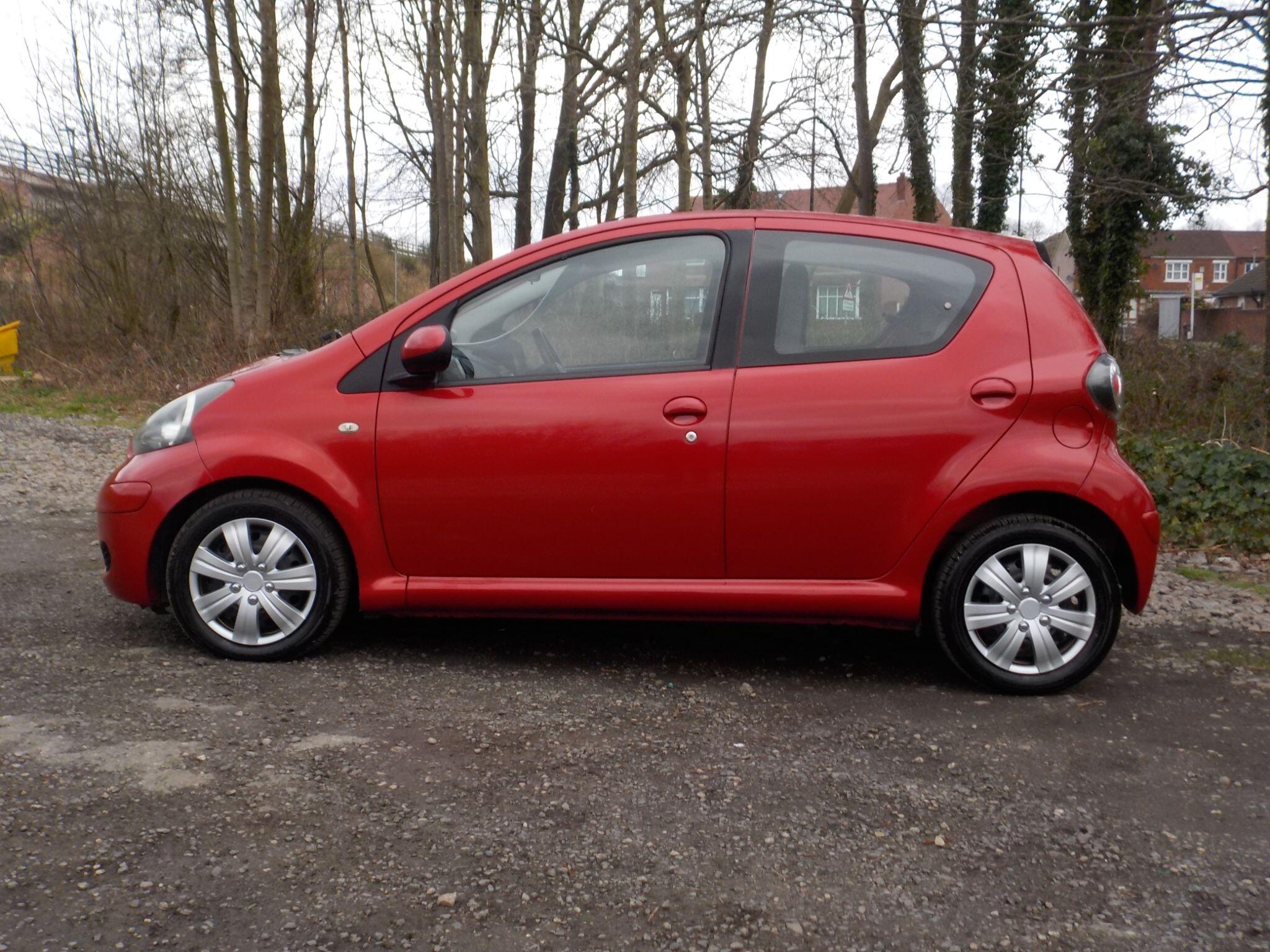 Toyota AYGO 1.0 VVT-i Ice MultiMode Euro 5 5dr