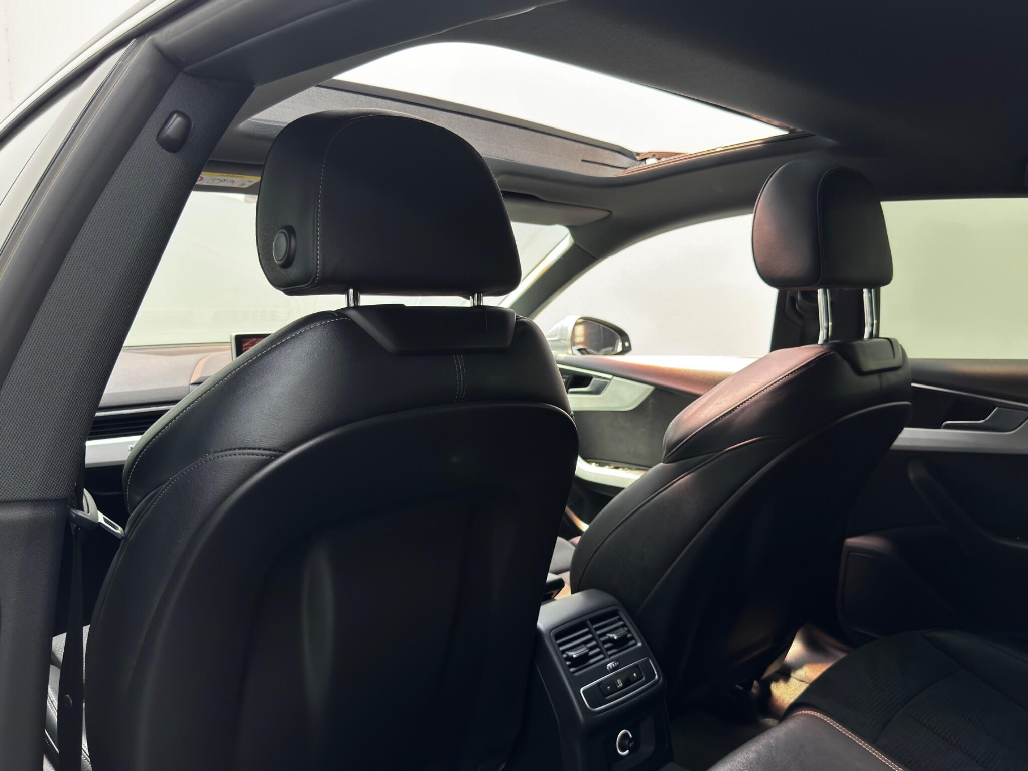 Audi A5 view 16
