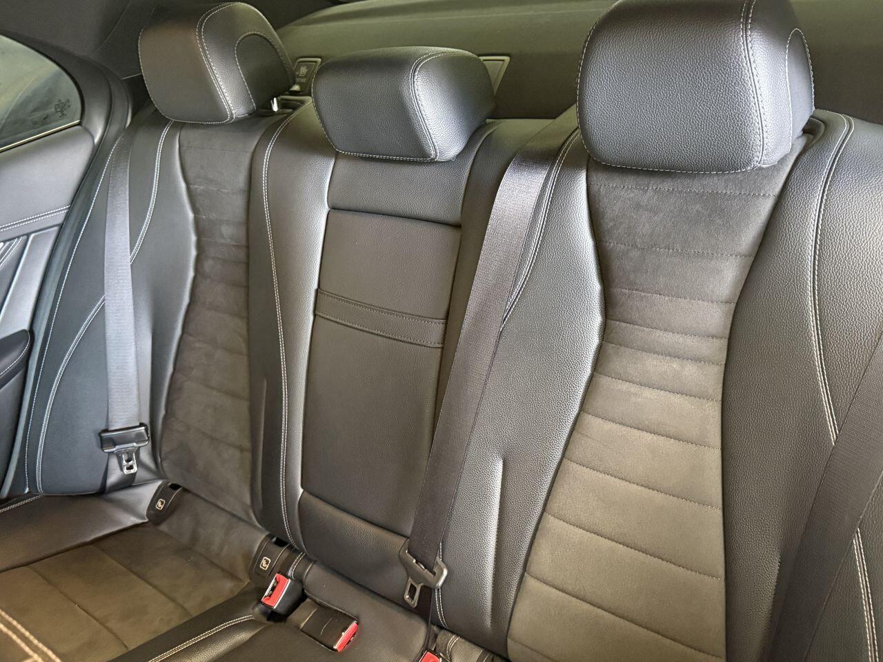 Mercedes-Benz E Class view 57