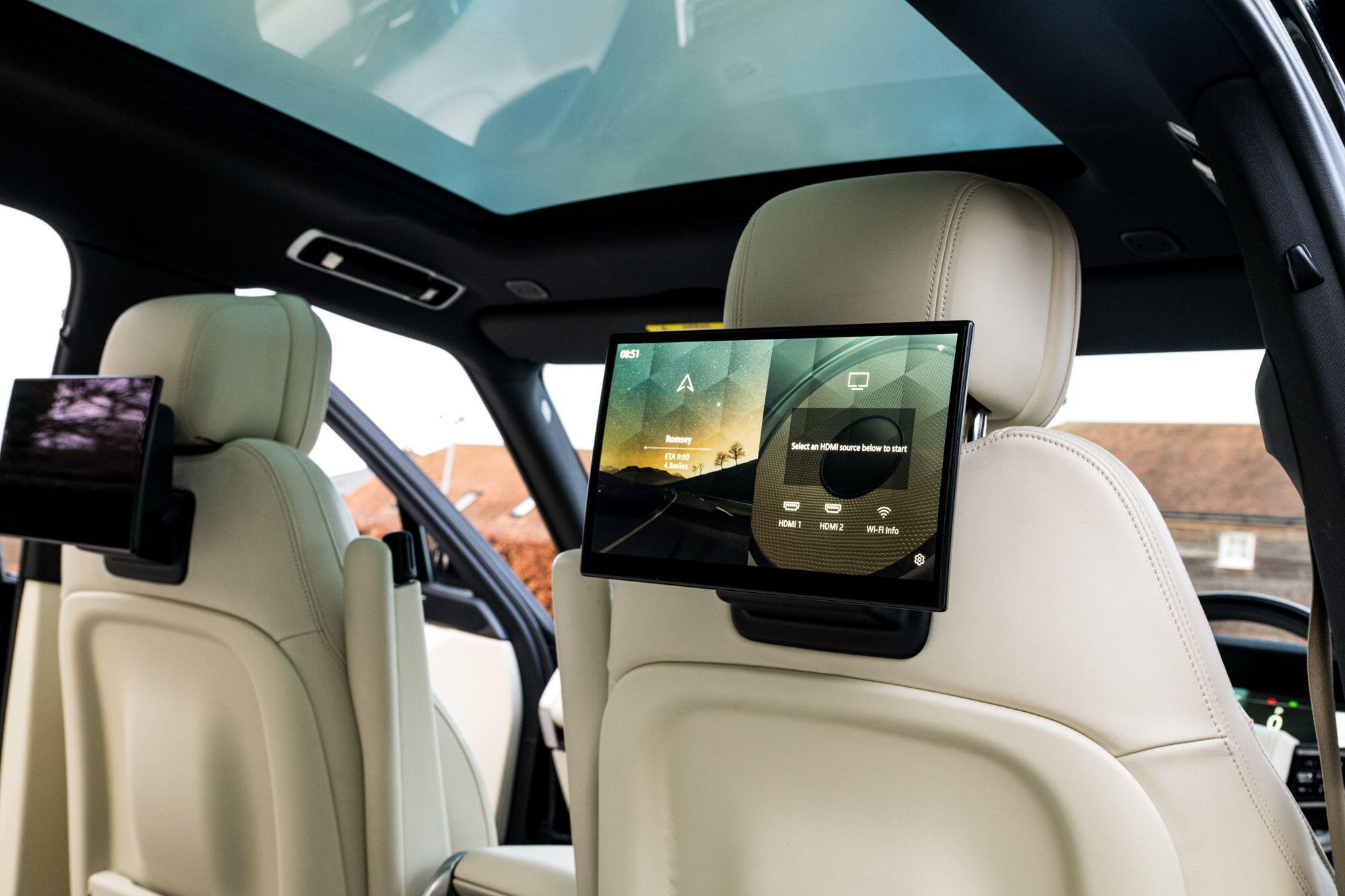 Land Rover Range Rover view 35