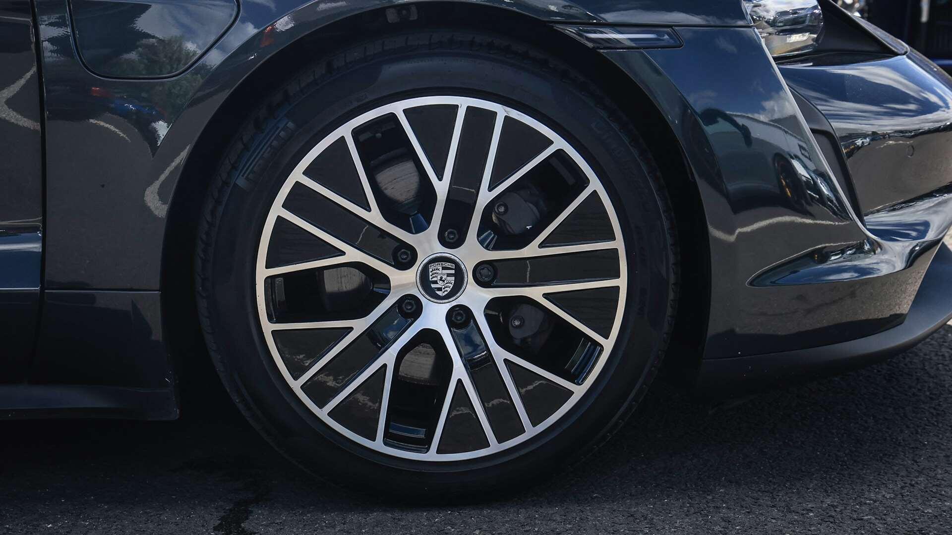 Porsche Taycan view 6