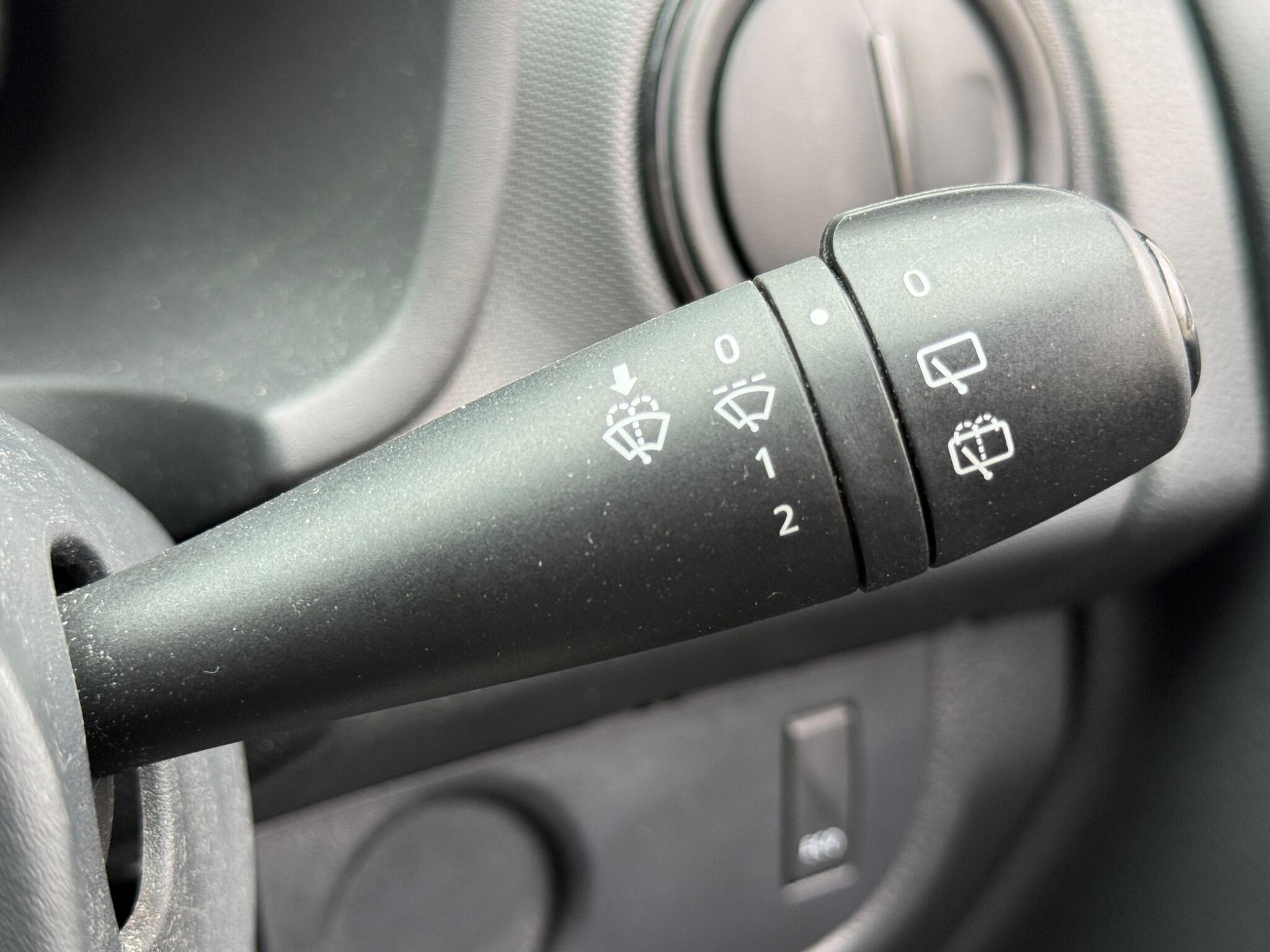 Dacia Sandero - Image 73