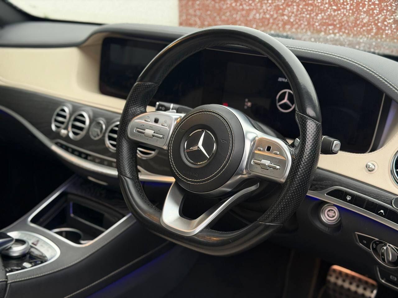 Mercedes-Benz S-Class view 9