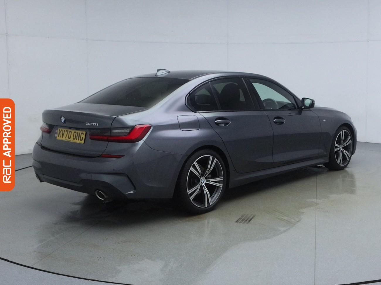 BMW 3 Series view 28