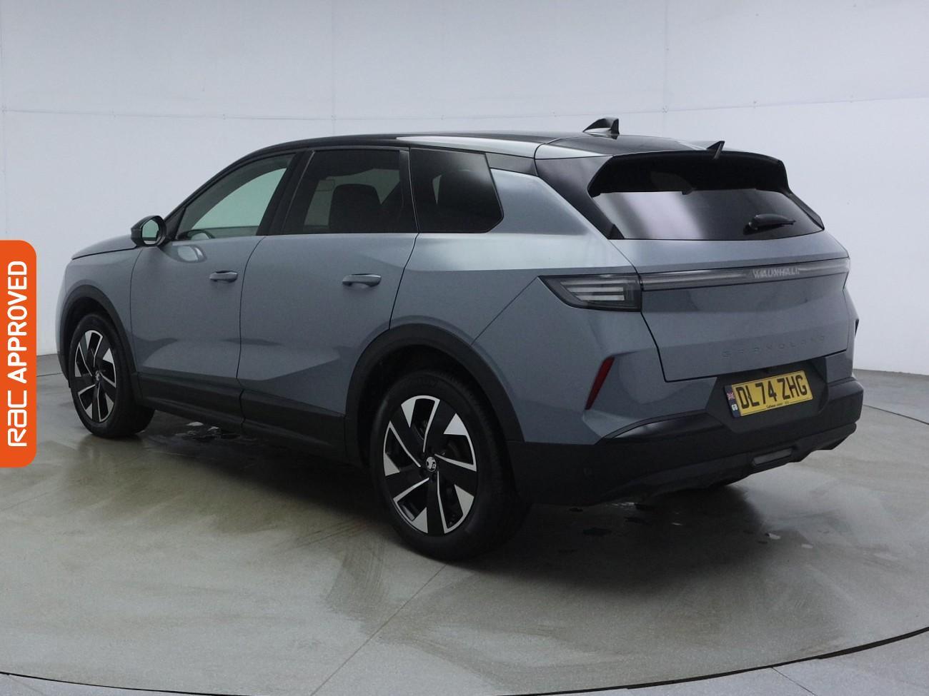 Vauxhall Grandland view 4