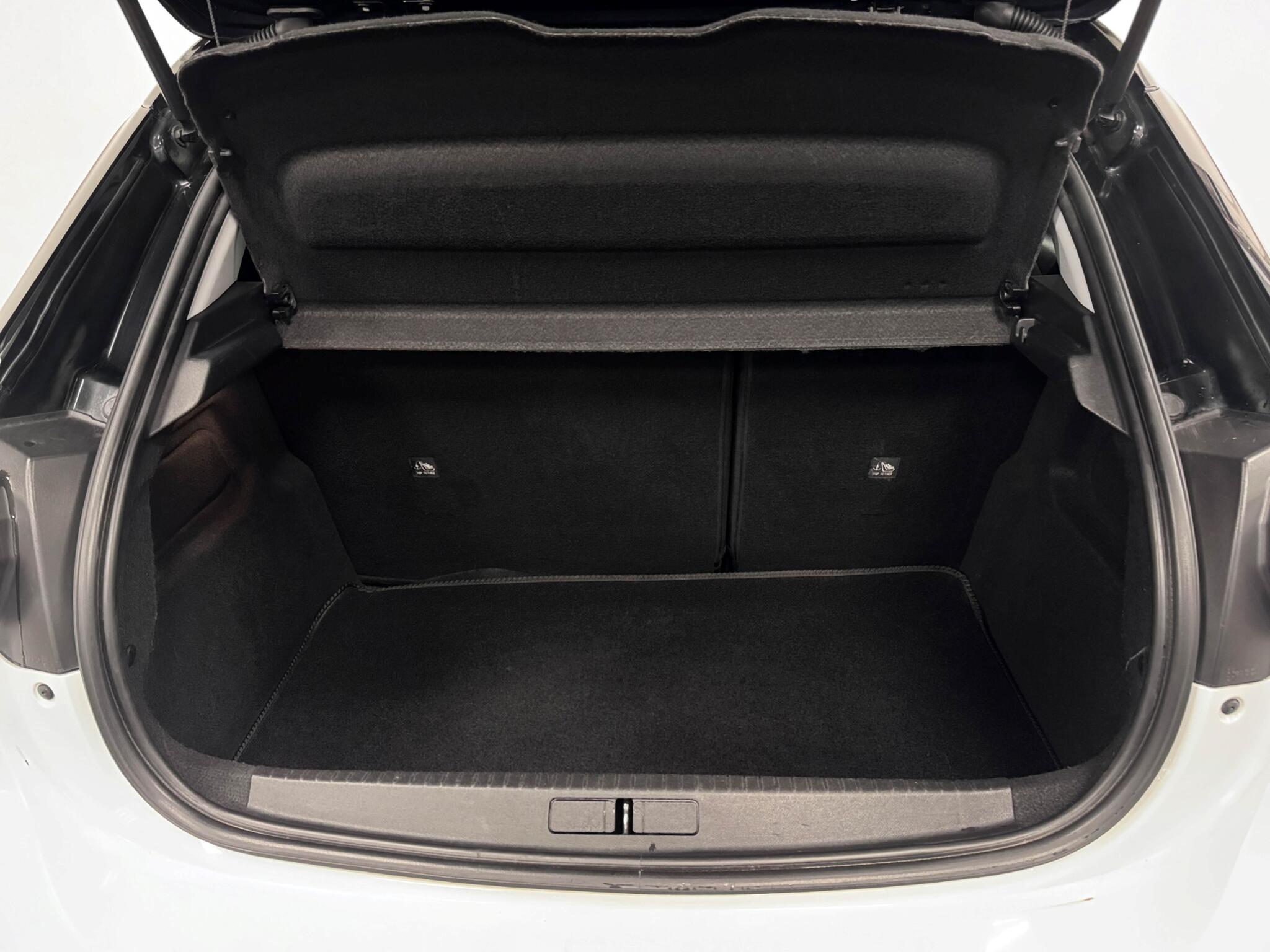 Vauxhall Corsa view 7