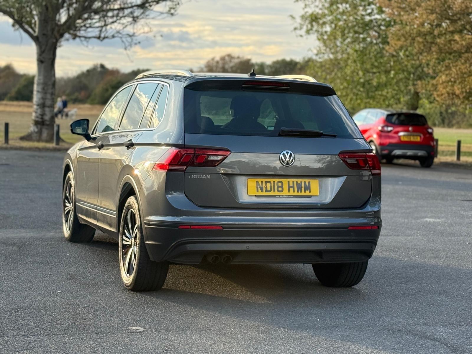 Volkswagen Tiguan view 16