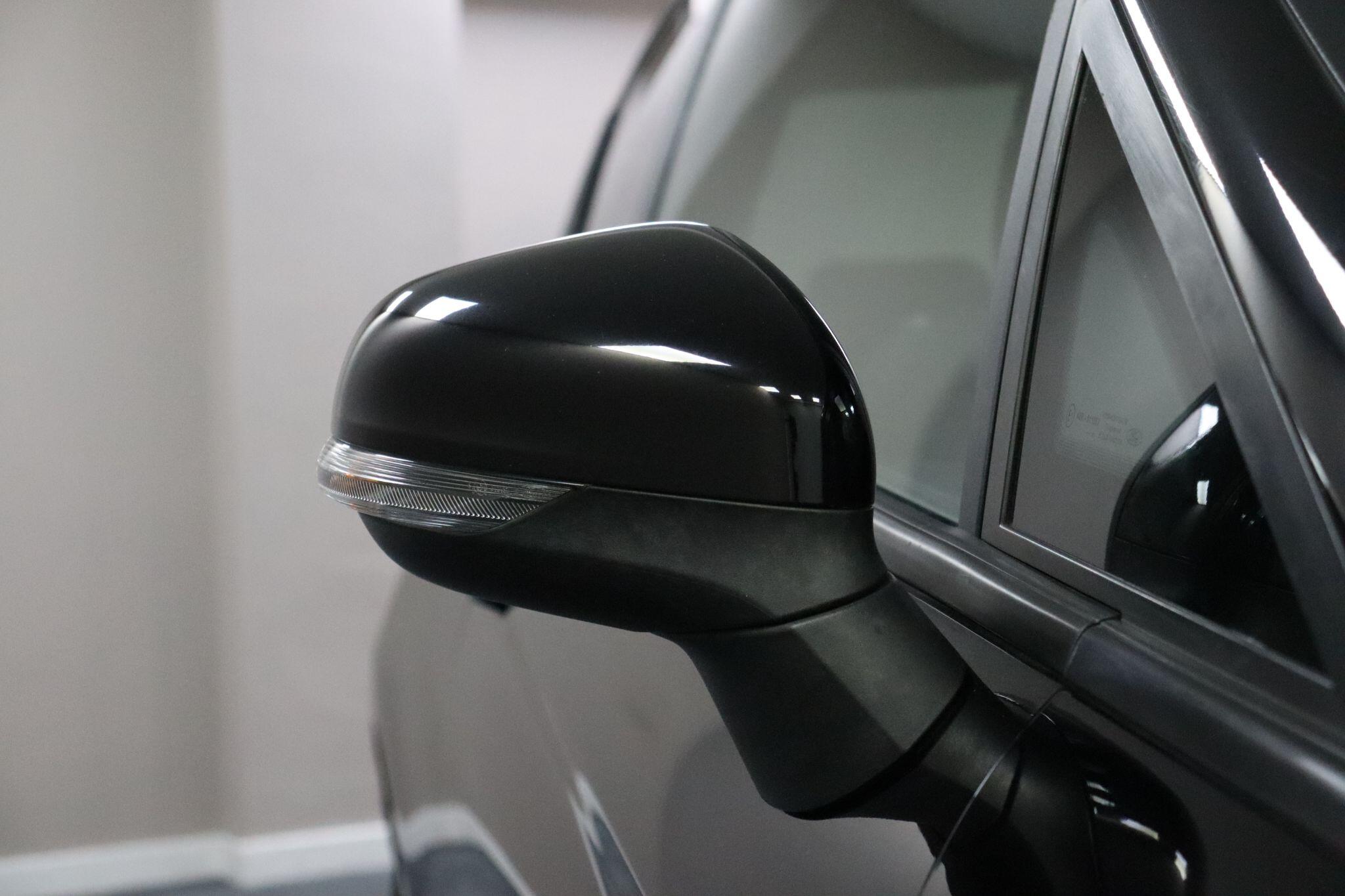Ford Fiesta view 33