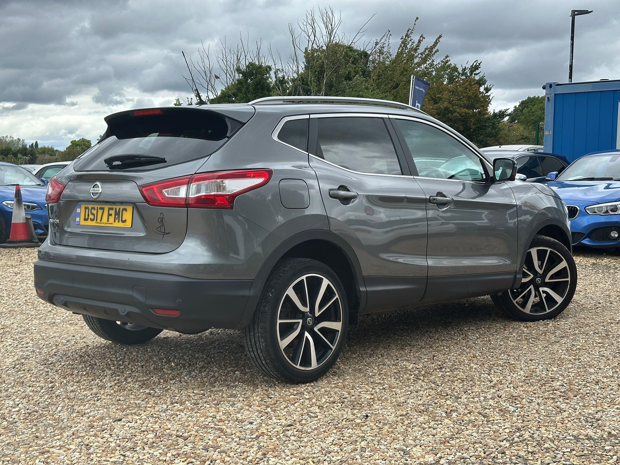 Nissan Qashqai view 3