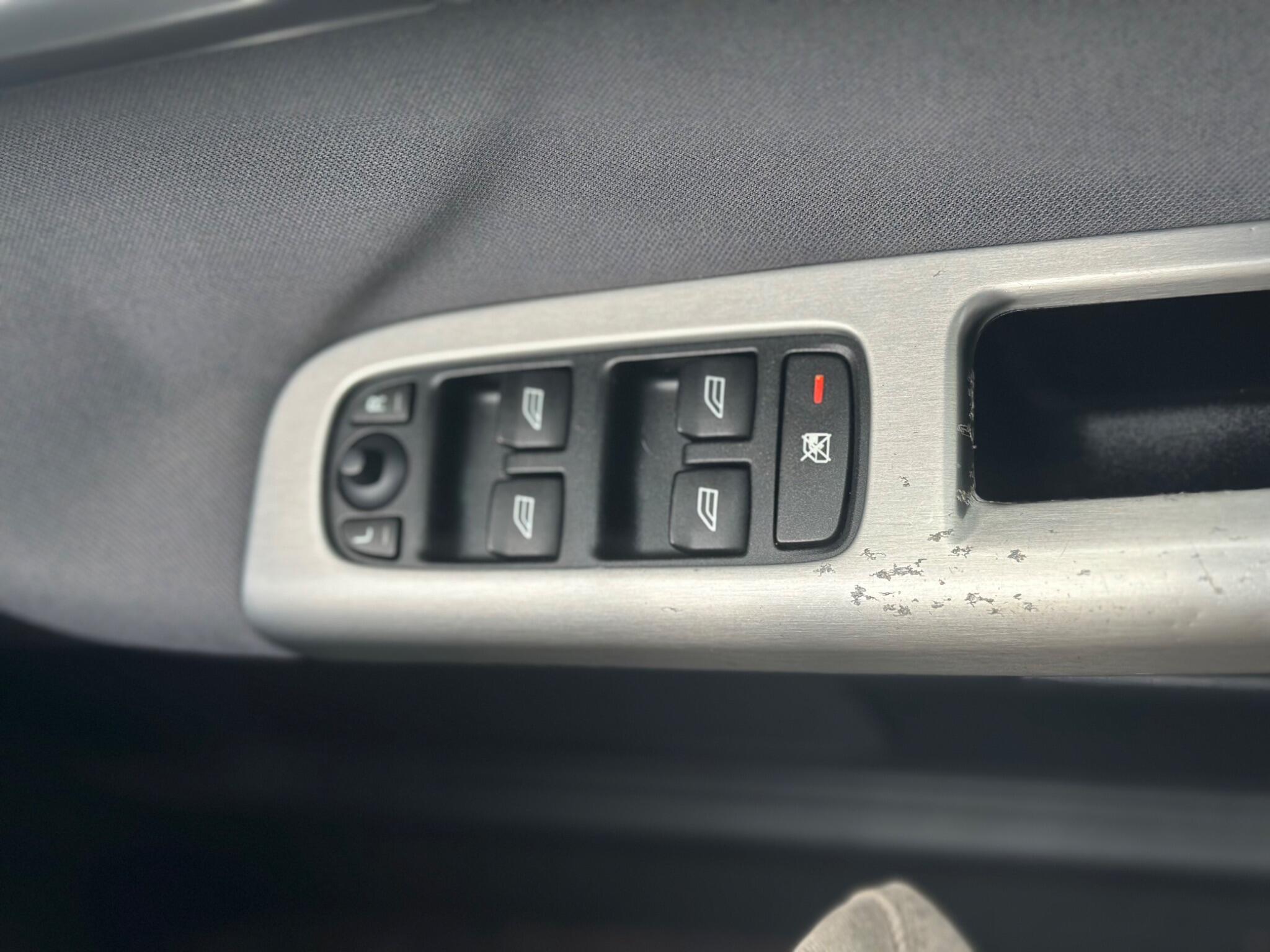 Volvo V50 view 44