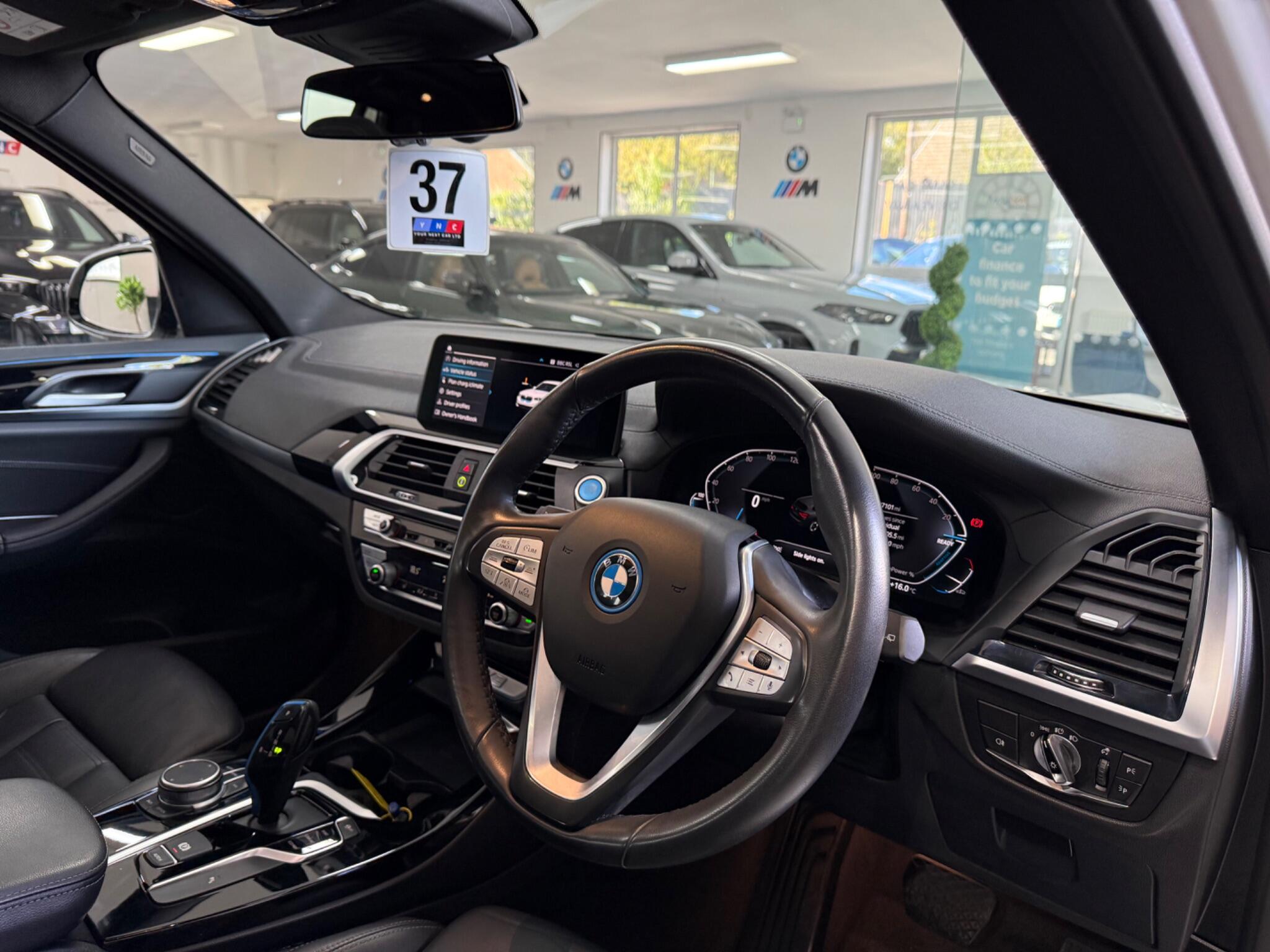 BMW Ix3 view 32