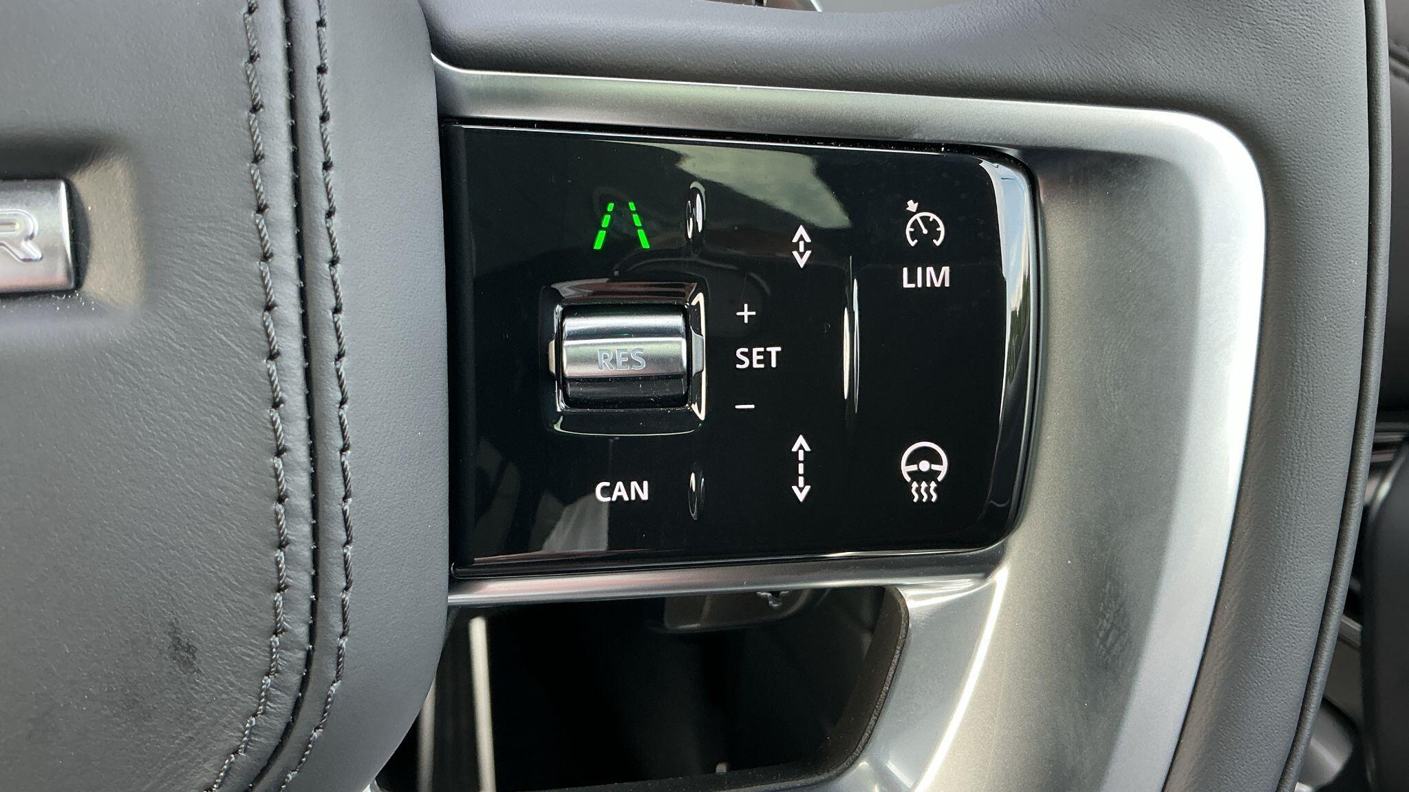 Land Rover Range Rover view 50