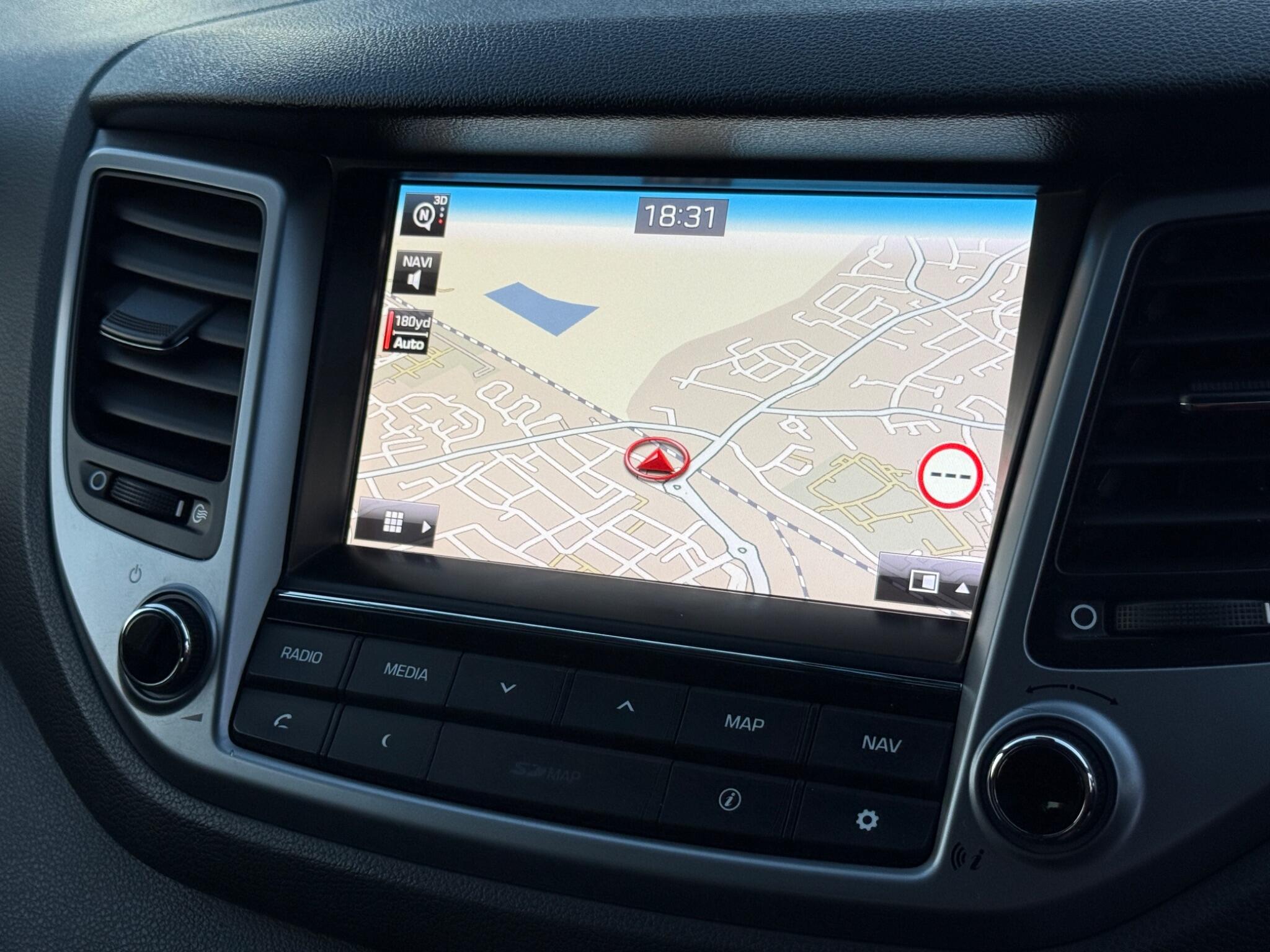 Hyundai TUCSON - Image 58