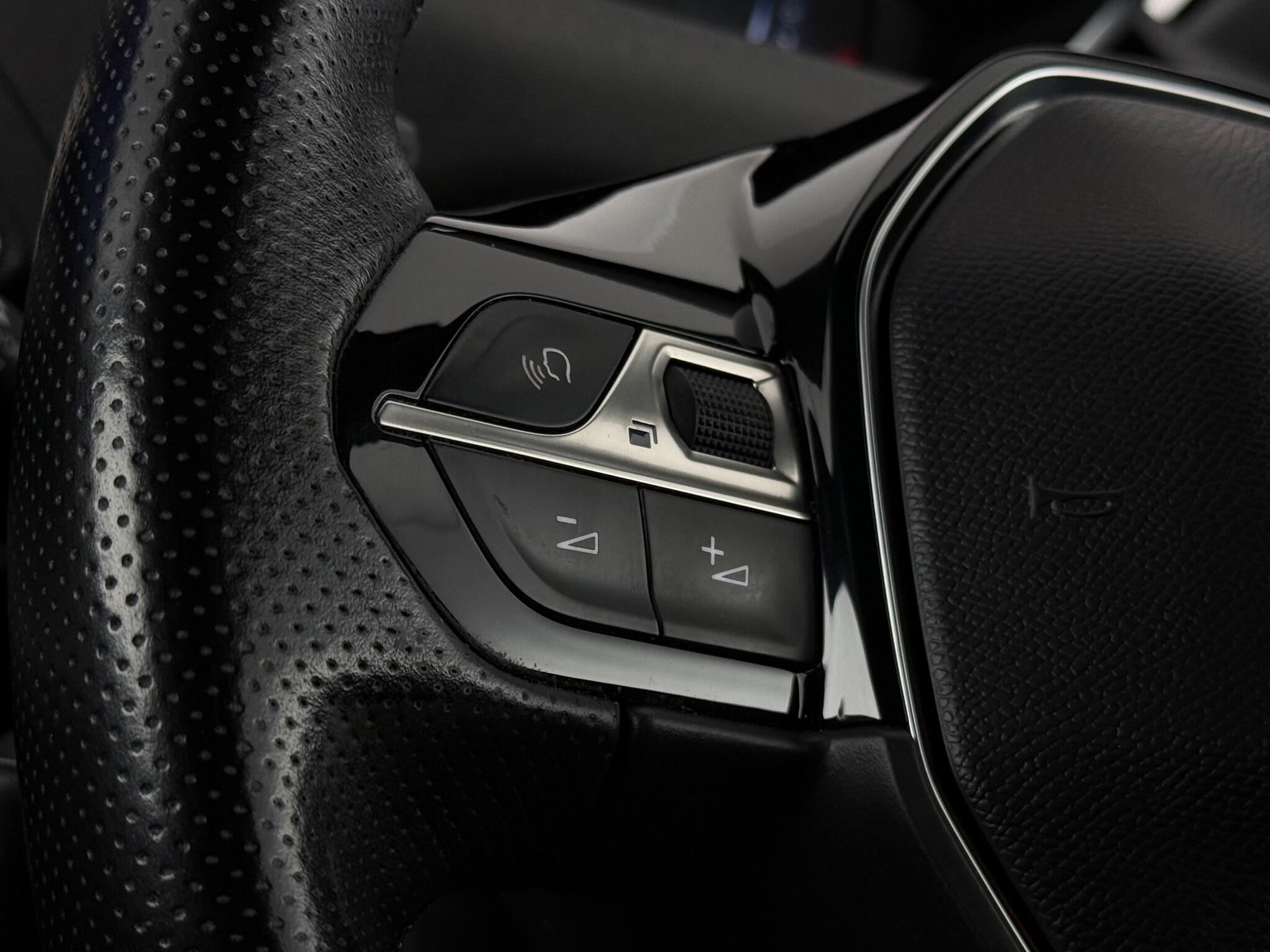 Peugeot 3008 view 15