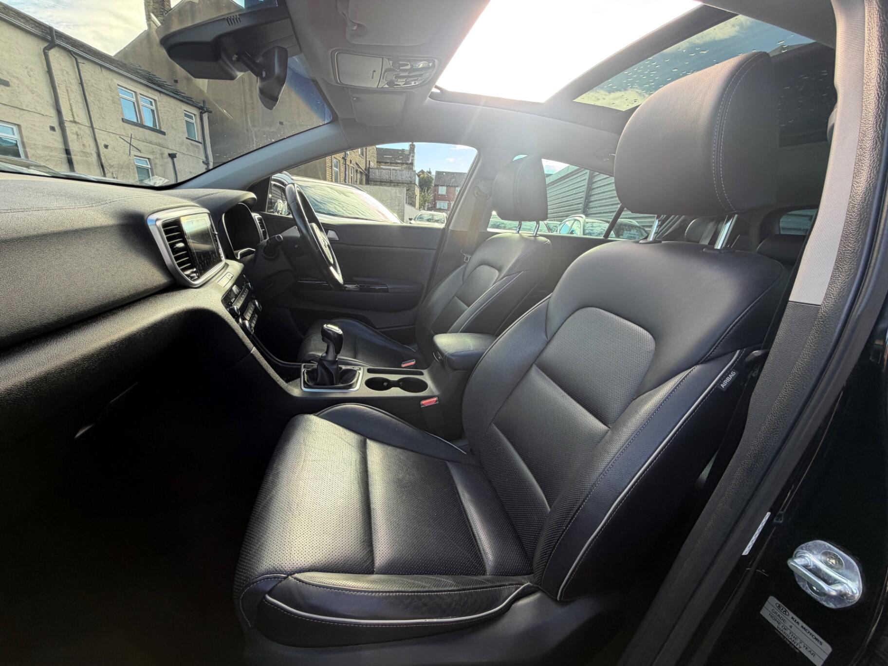Kia Sportage view 11