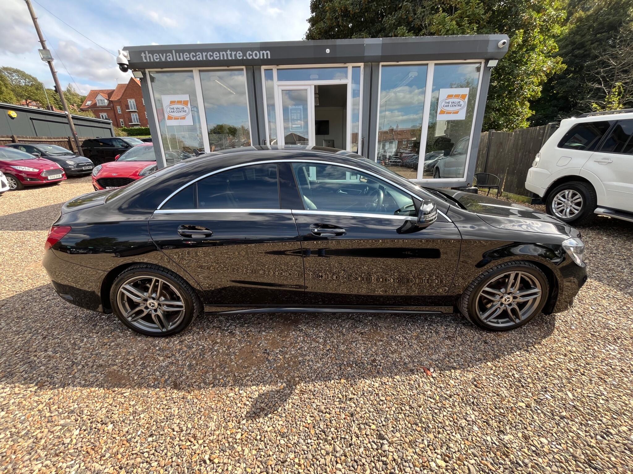 Mercedes-Benz Cla view 3