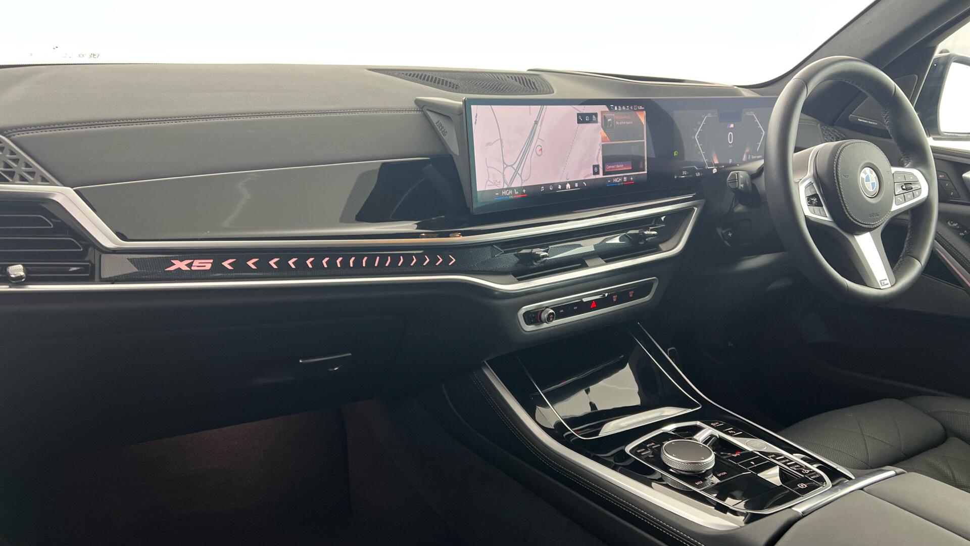 BMW X5 view 7