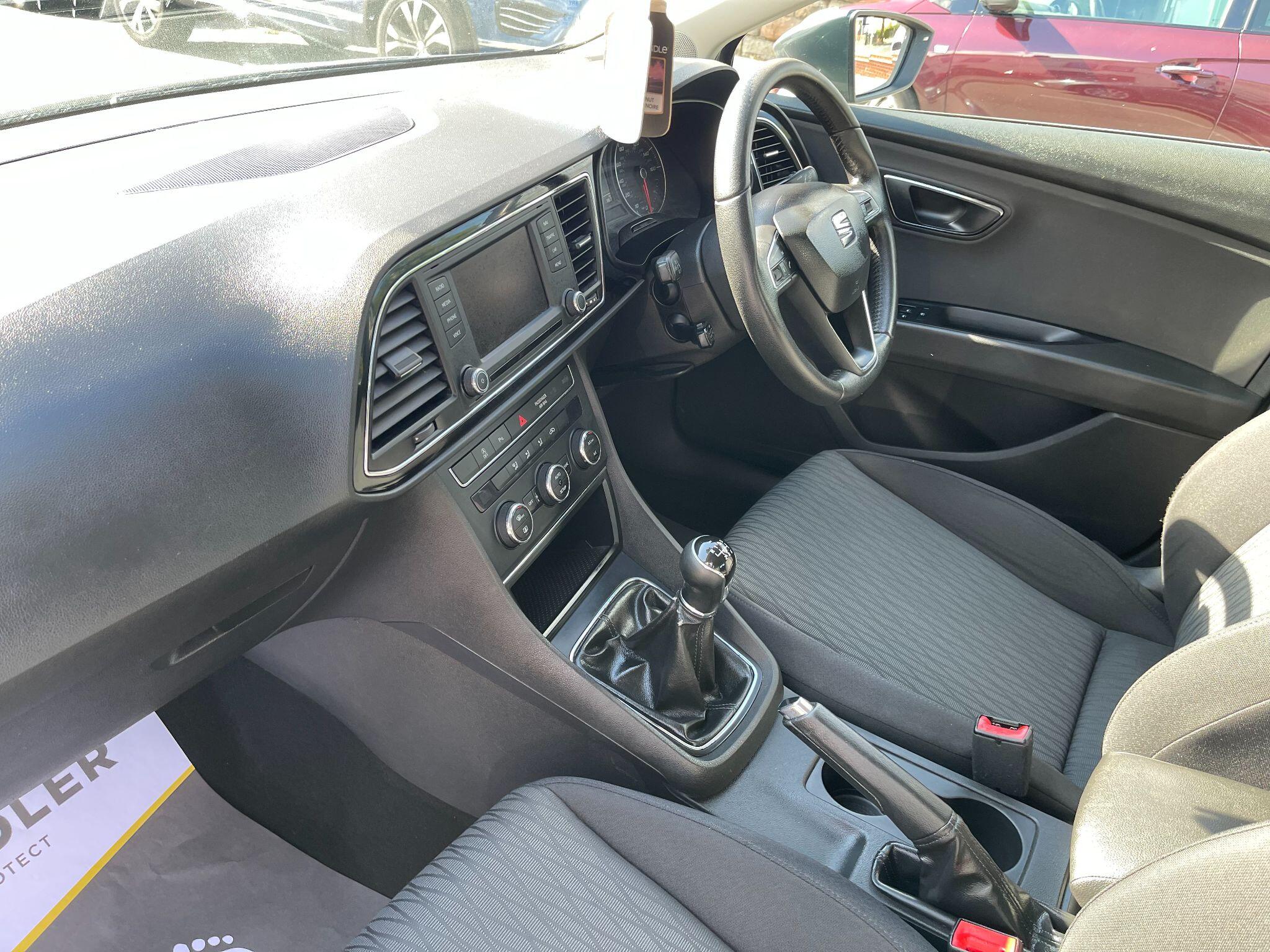 SEAT Leon view 31