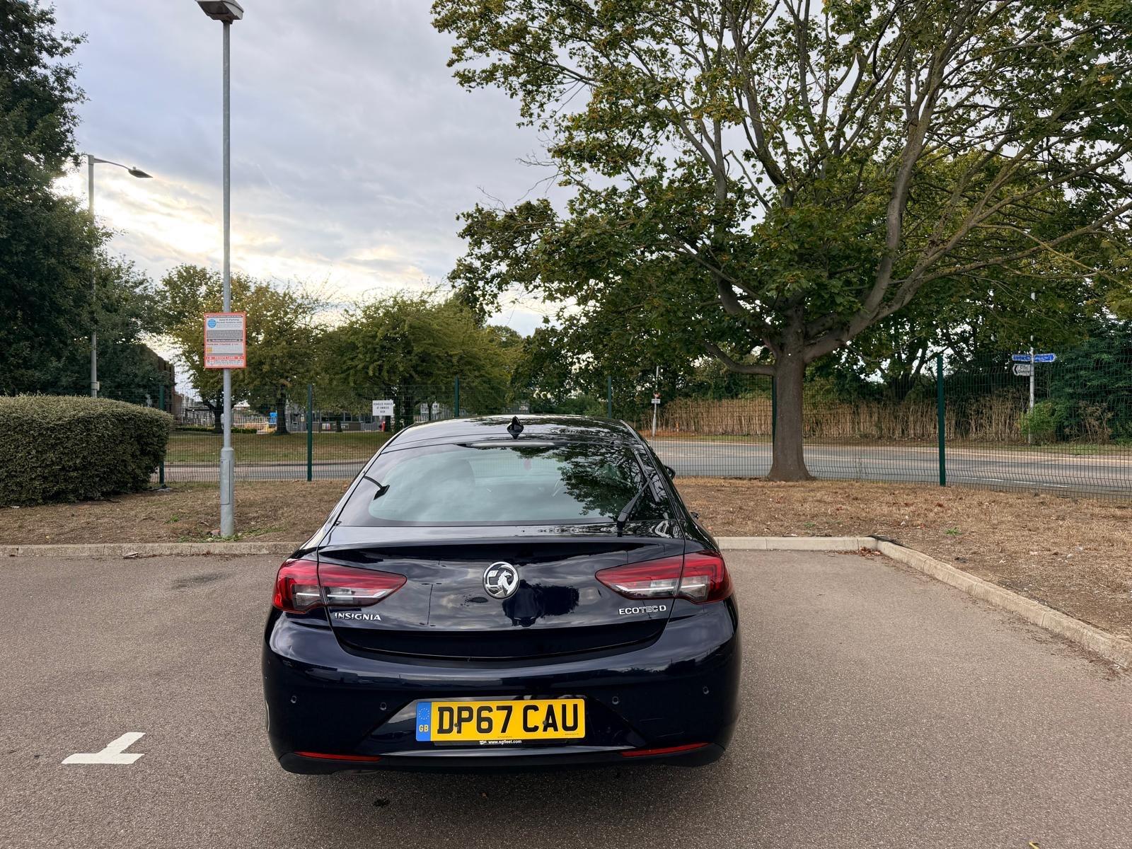 Vauxhall Insignia view 36