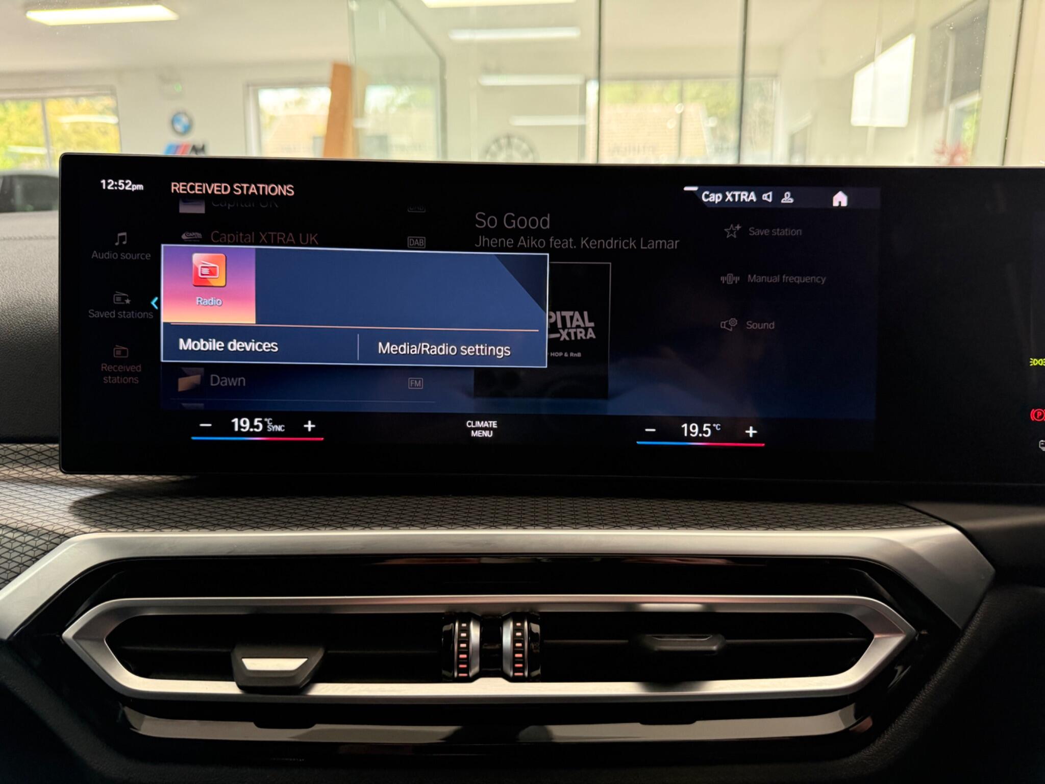 BMW I4 view 17