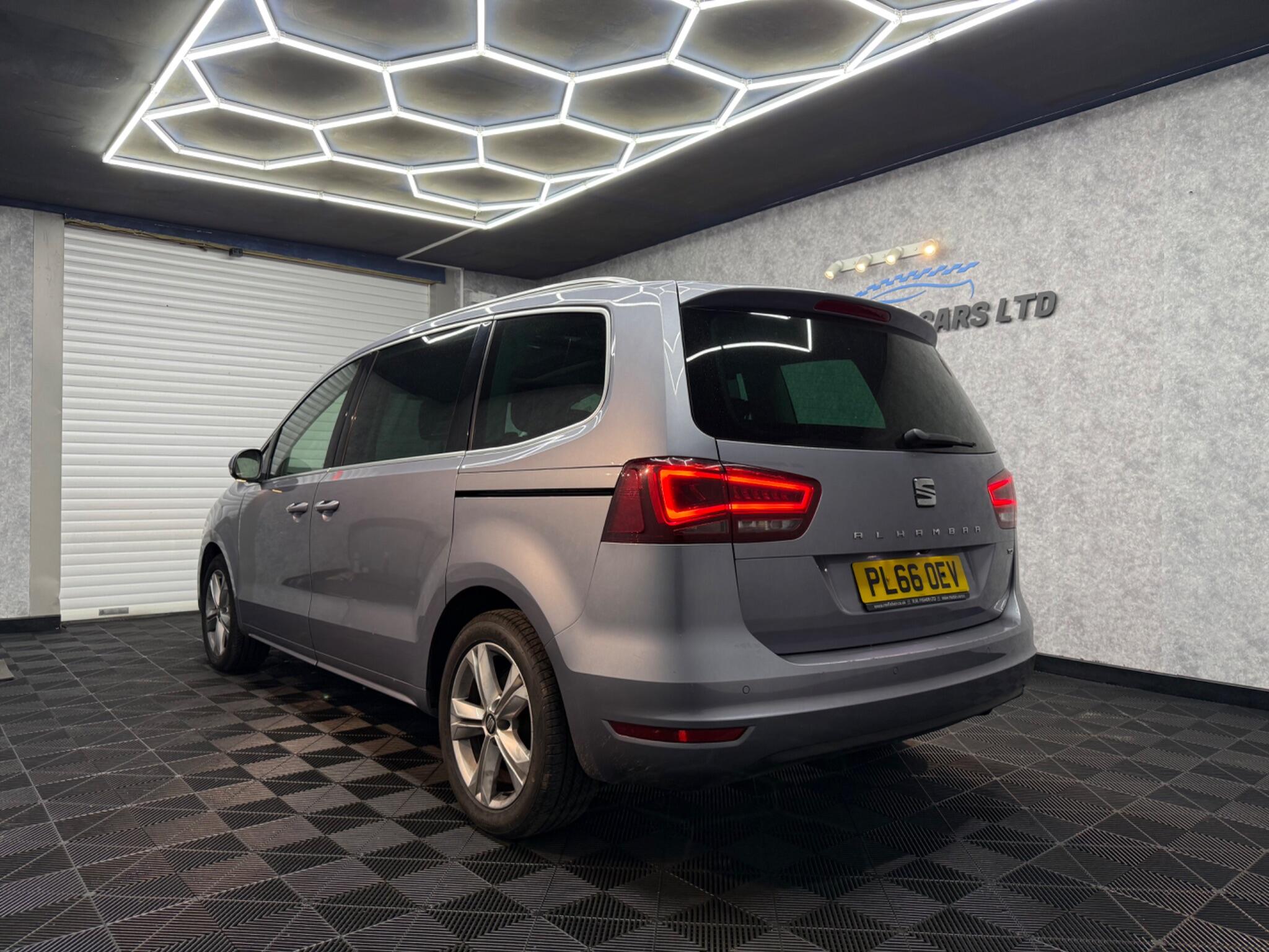 Seat Alhambra view 7