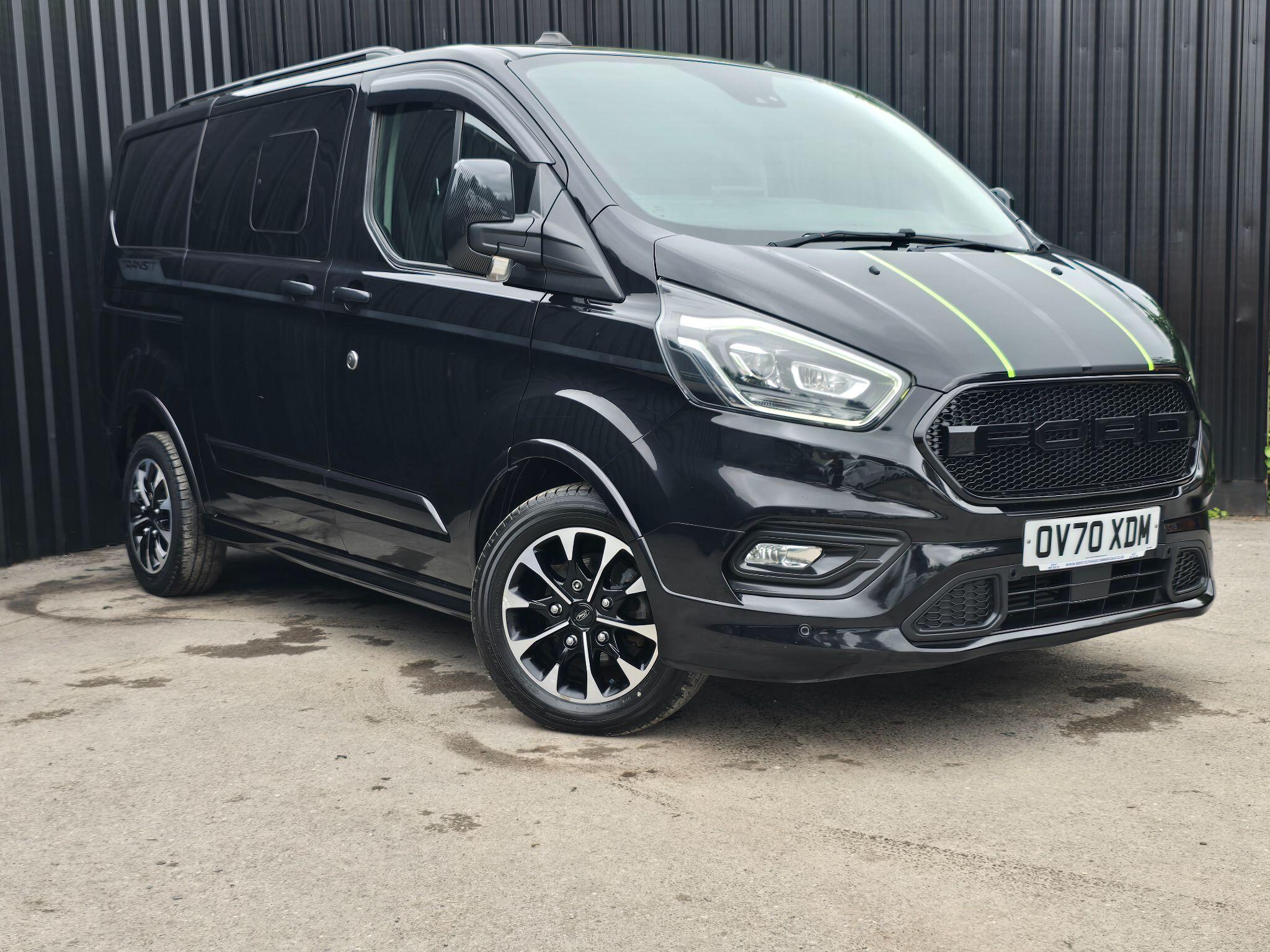 Ford Transit Custom view 9