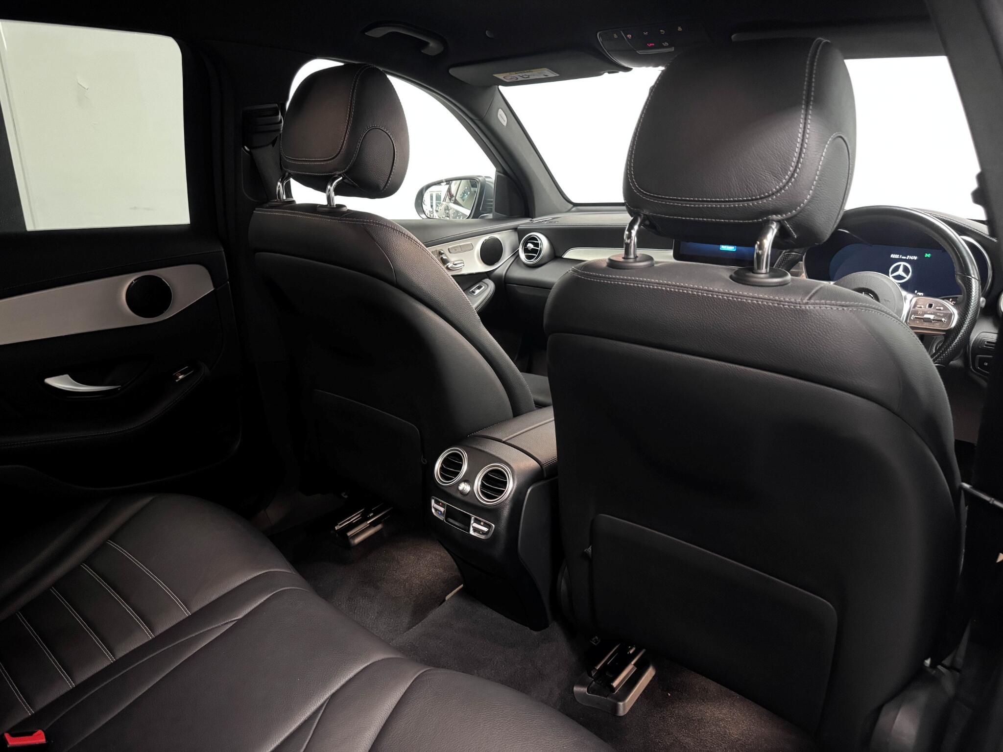 Mercedes-Benz GLC view 21