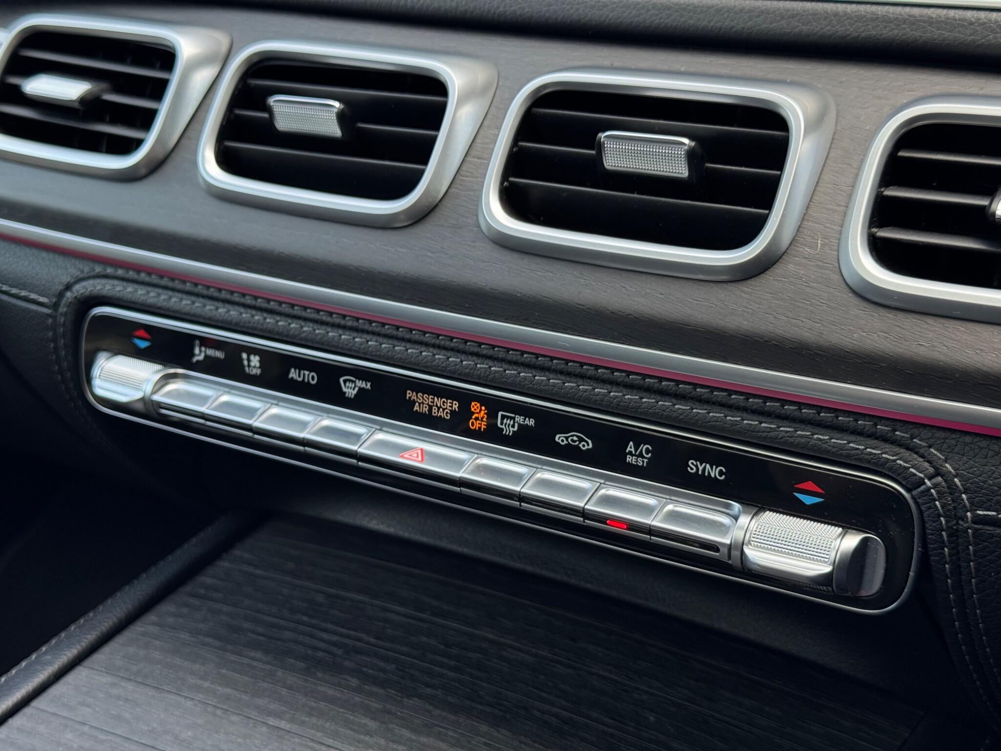 Mercedes-Benz Gle view 61