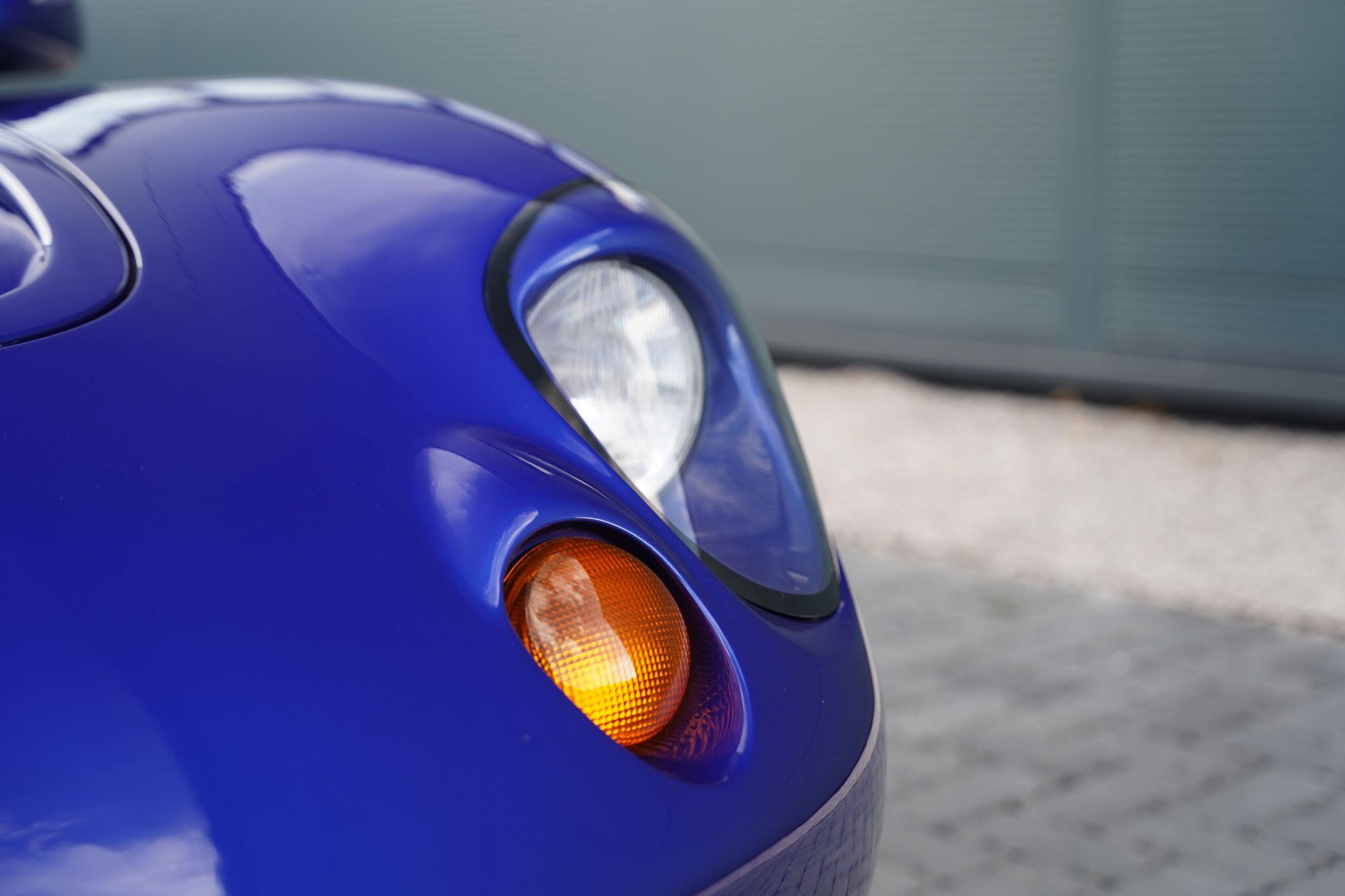 Lotus Elise view 35
