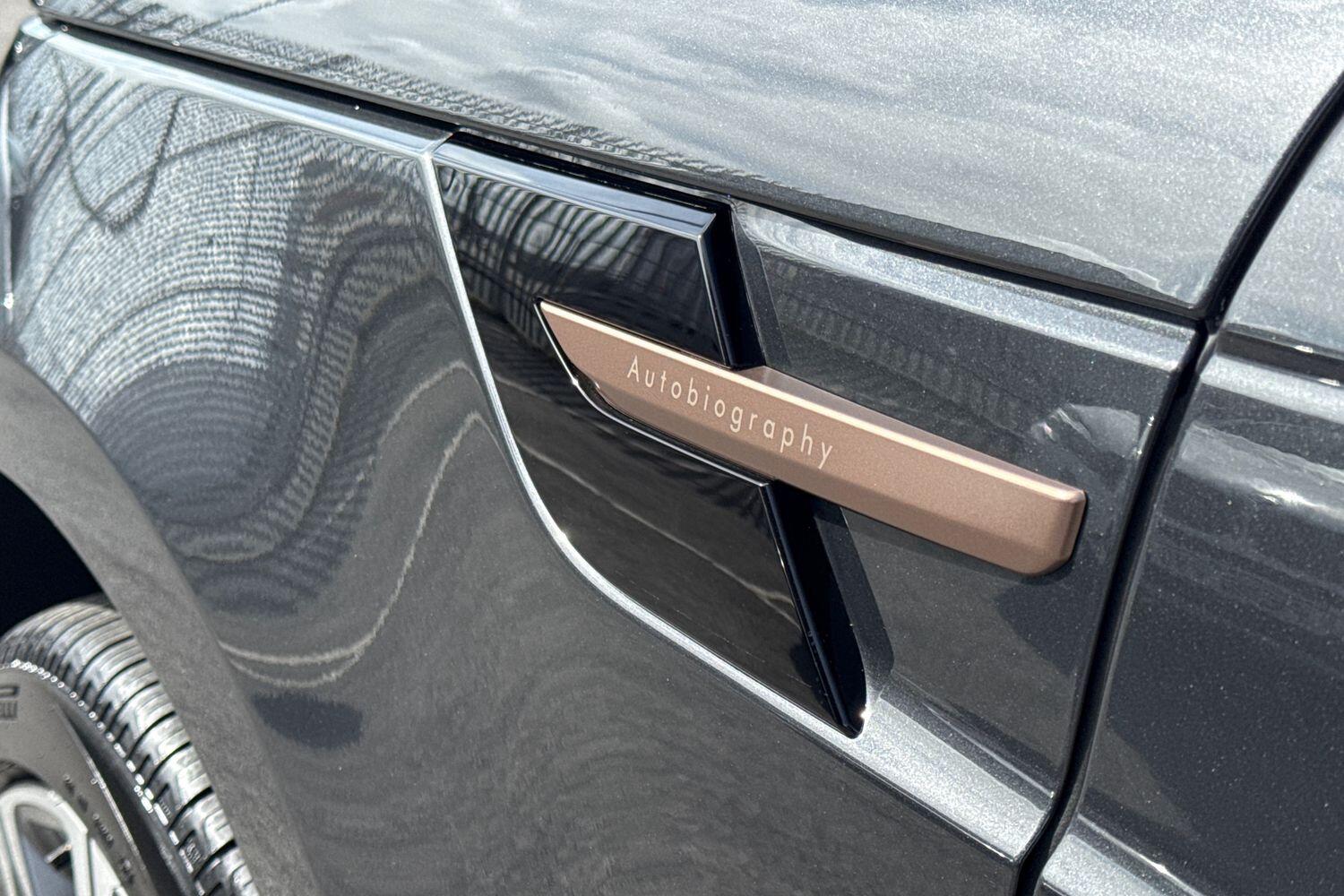 Land Rover Range Rover Sport view 26