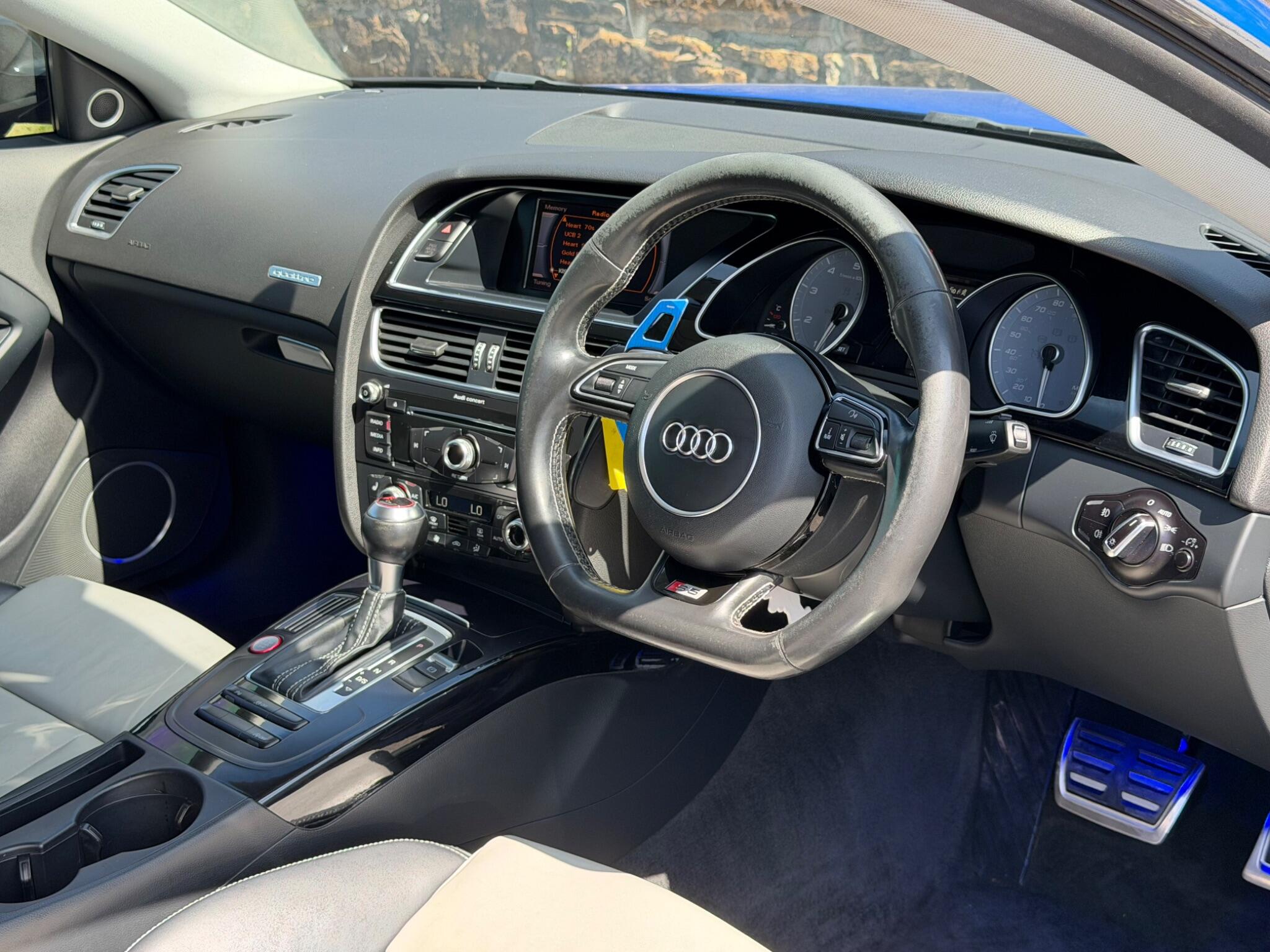 Audi S5 view 11