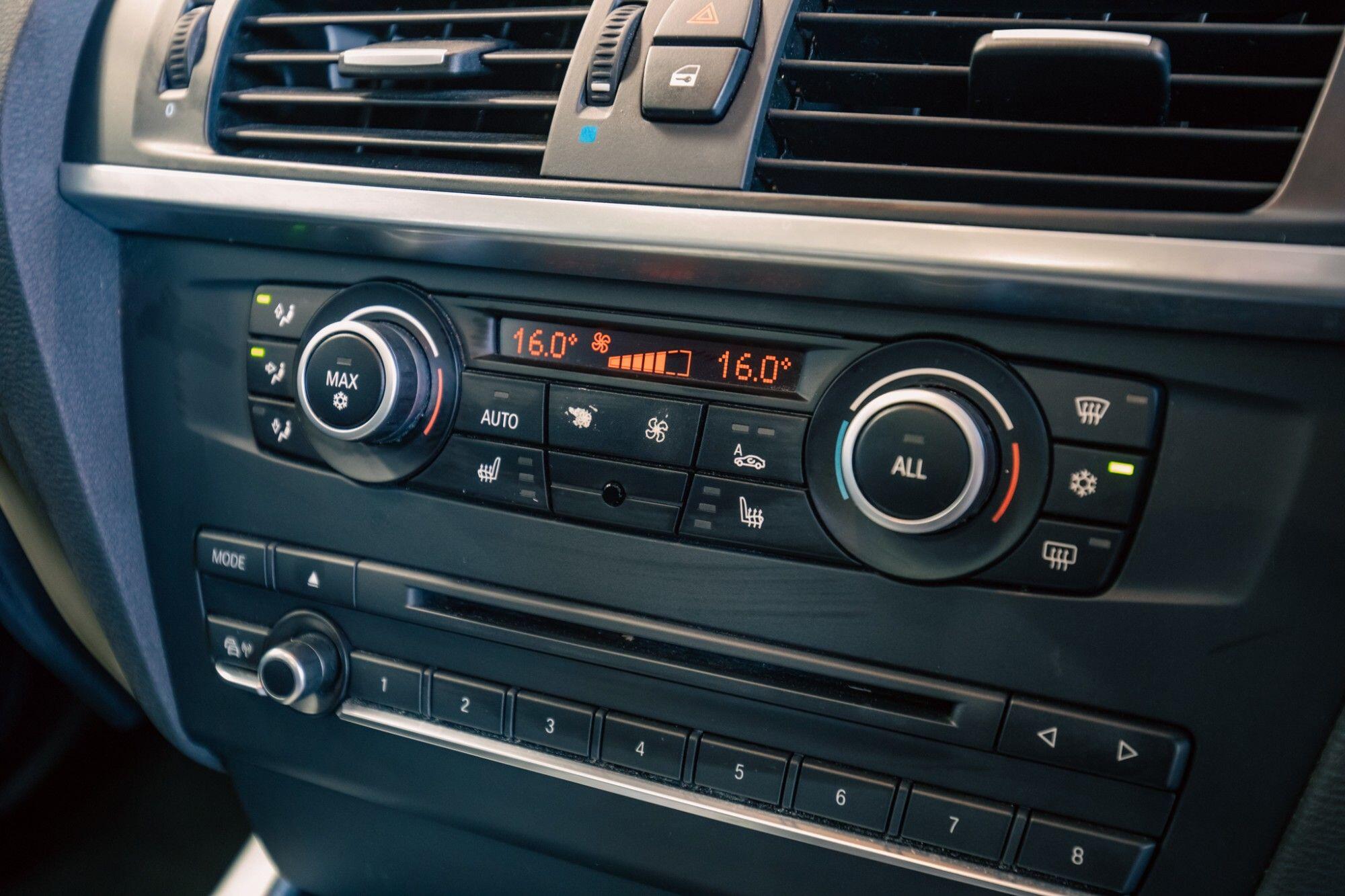 BMW X3 view 20