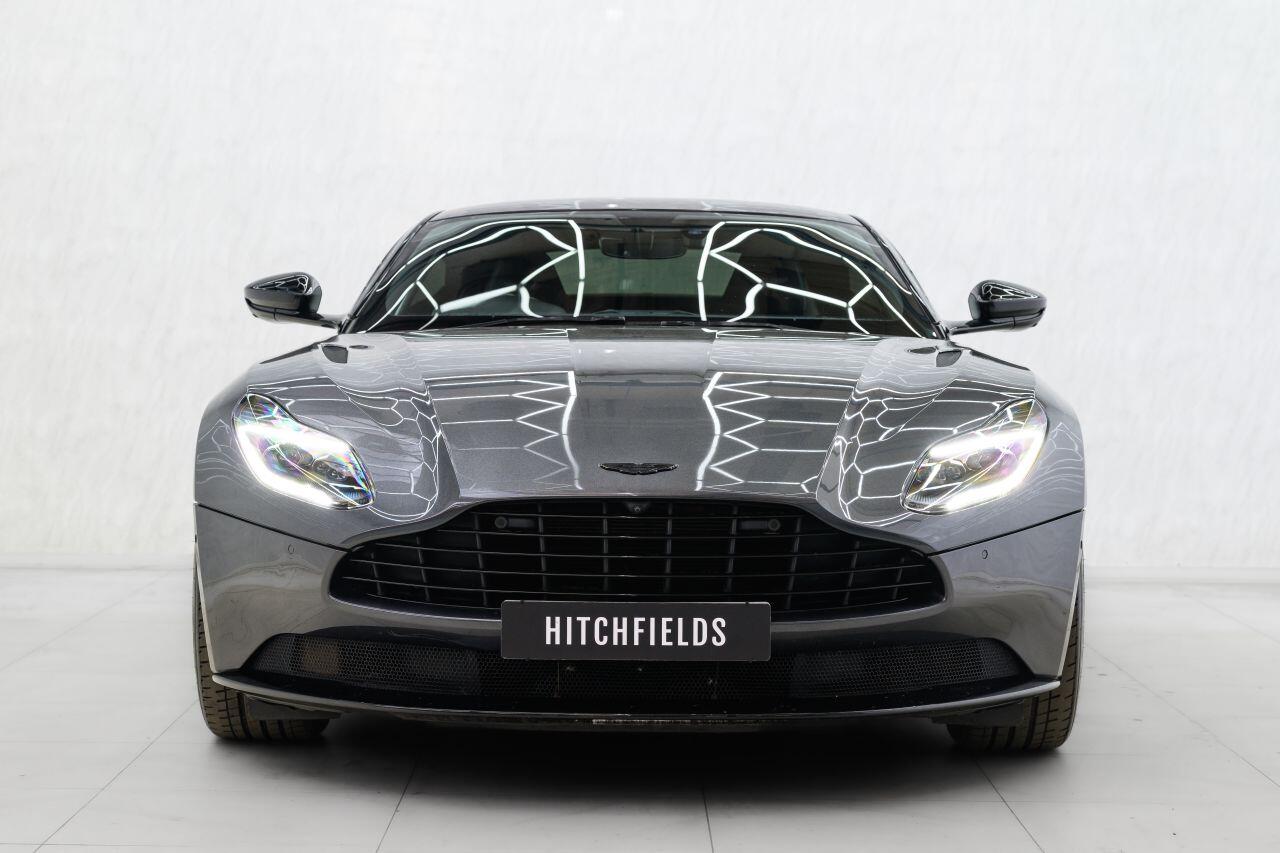 Aston Martin DB11 view 4