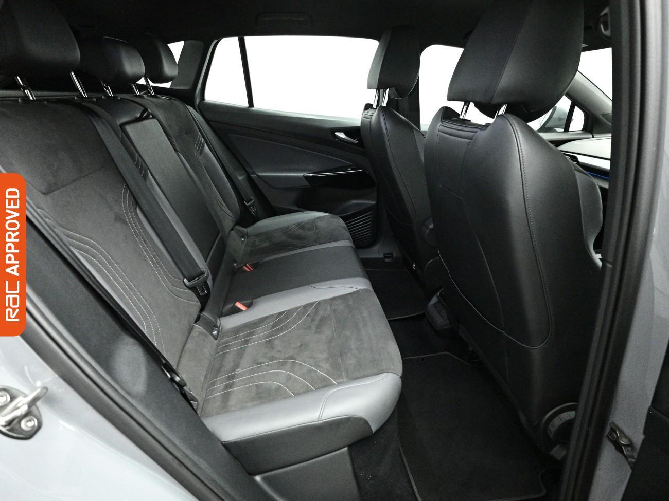 Volkswagen Id.4 view 14