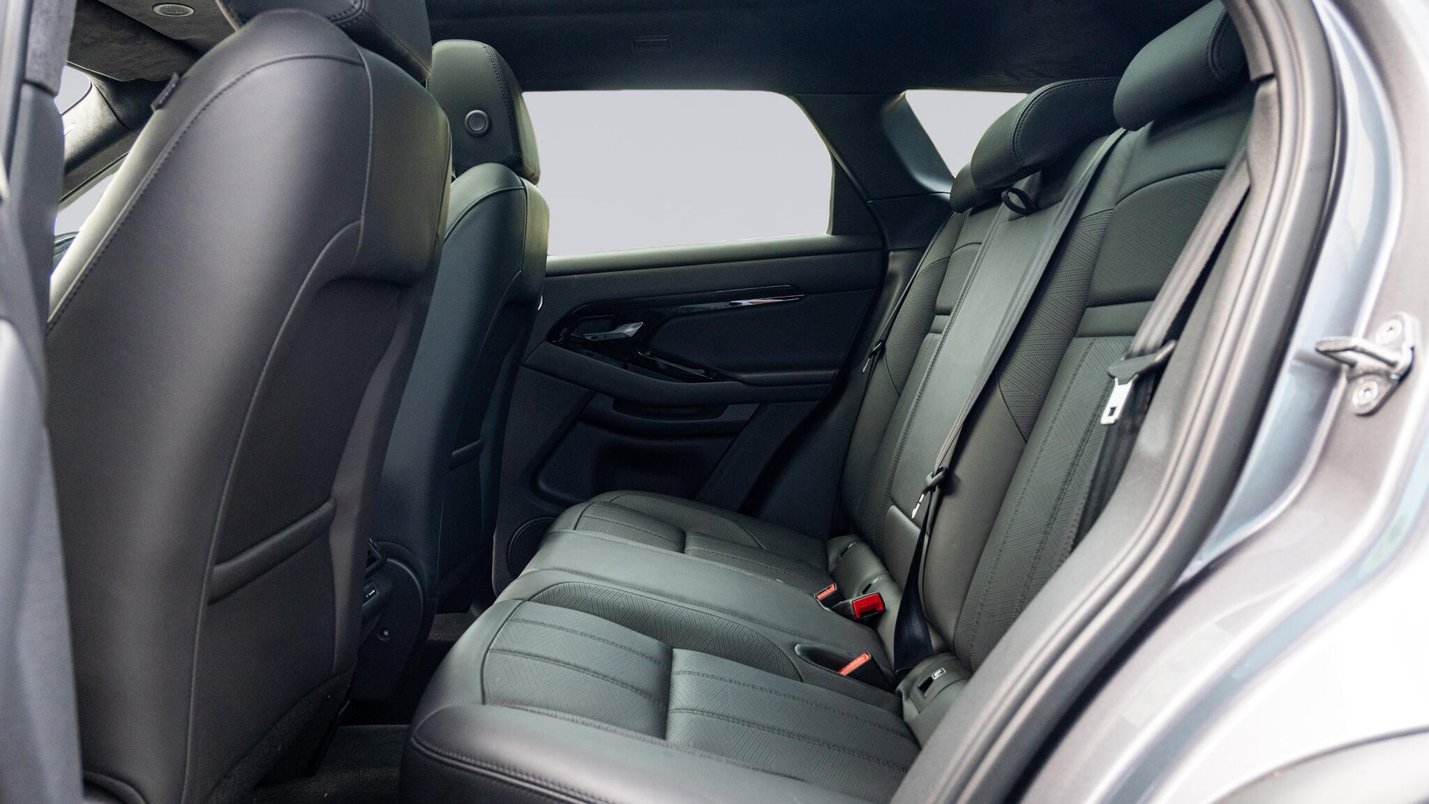 Land Rover Range Rover Evoque view 4