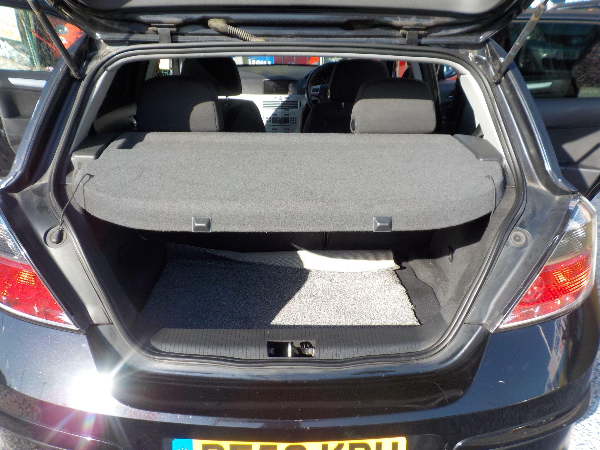 Vauxhall Astra 1.4i 16v Active 5dr