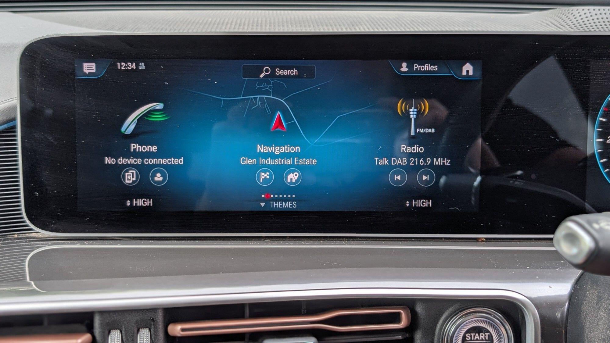 Mercedes-Benz EQC view 20