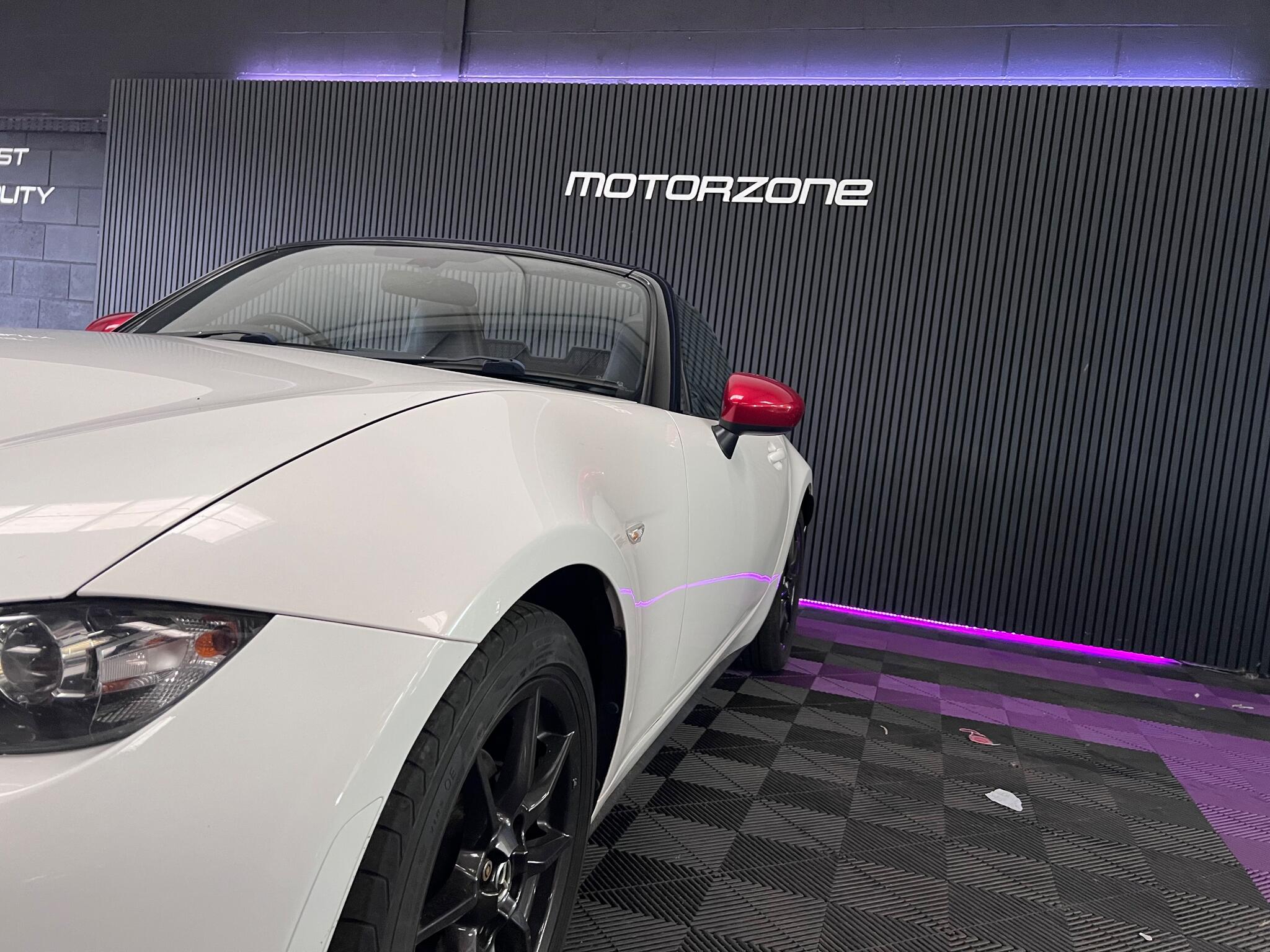 Mazda MX-5 view 39