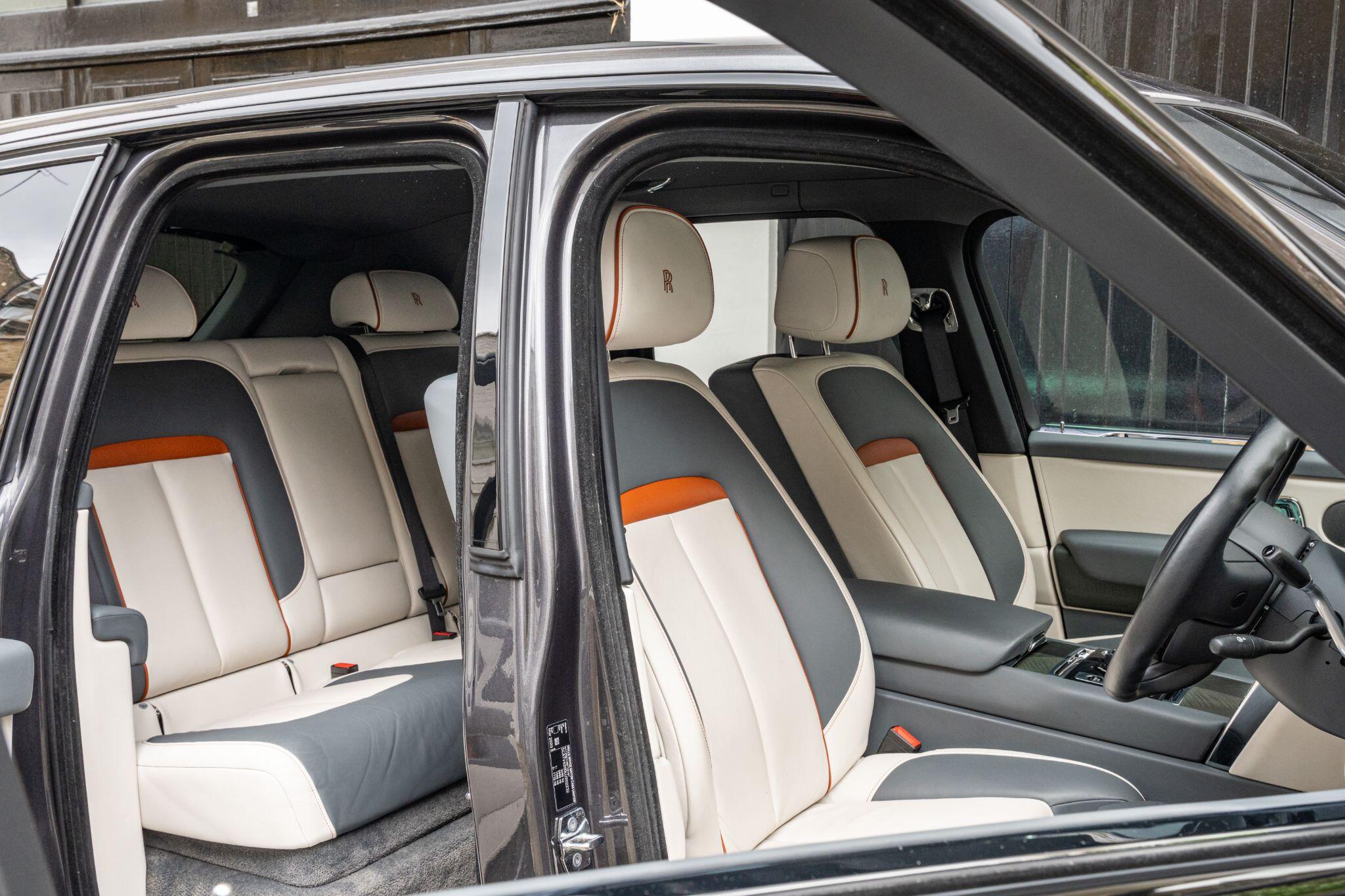 Rolls-Royce Cullinan view 26