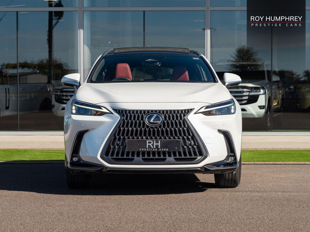 Lexus NX view 3