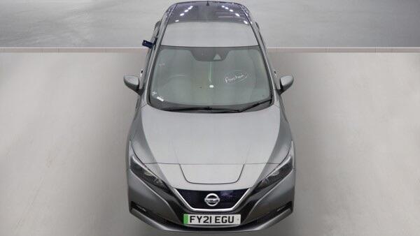 Nissan Leaf view 4