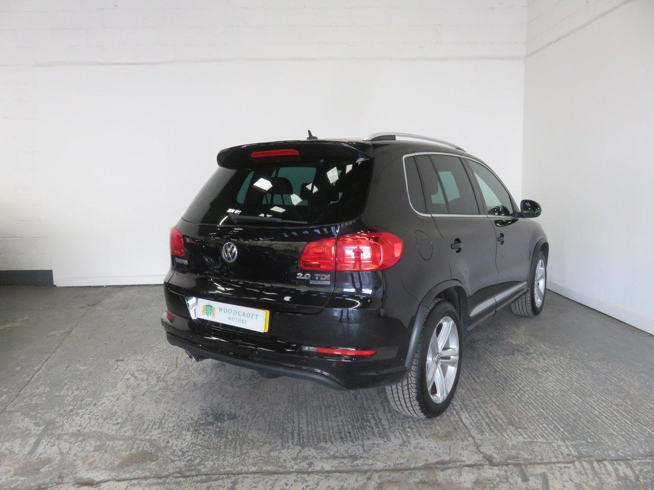 Volkswagen Tiguan view 8