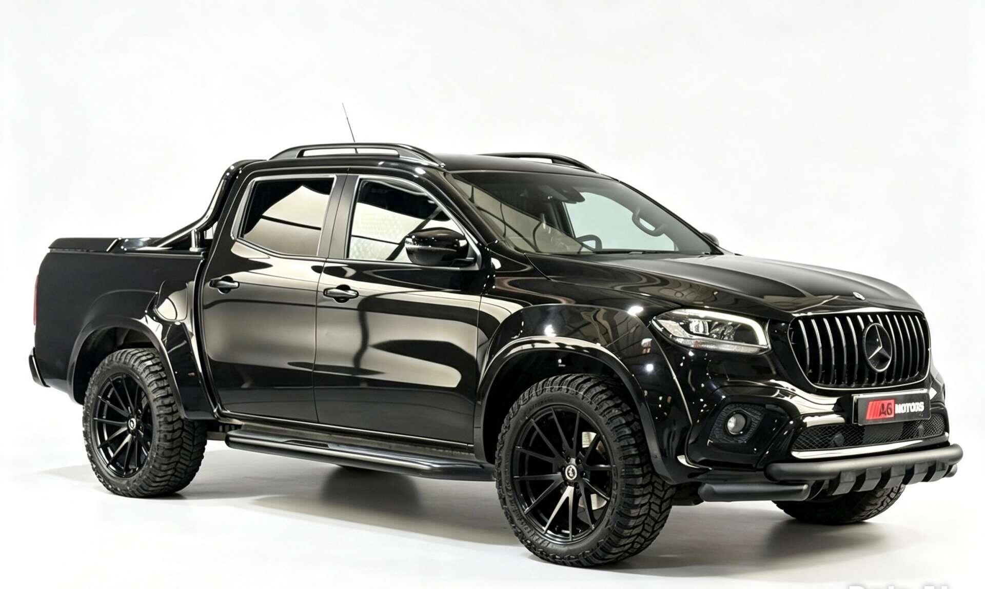 Mercedes-Benz X-Class view 4