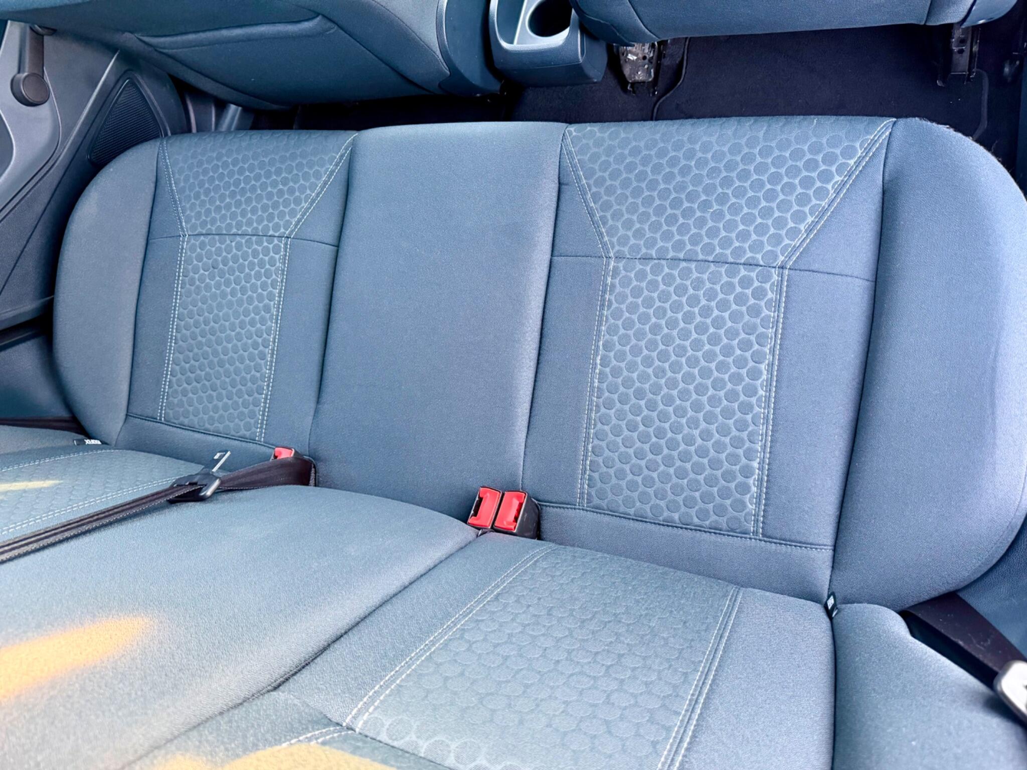 Ford Fiesta view 33
