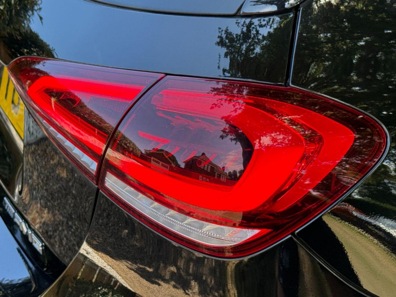 Mercedes-Benz A-Class view 26