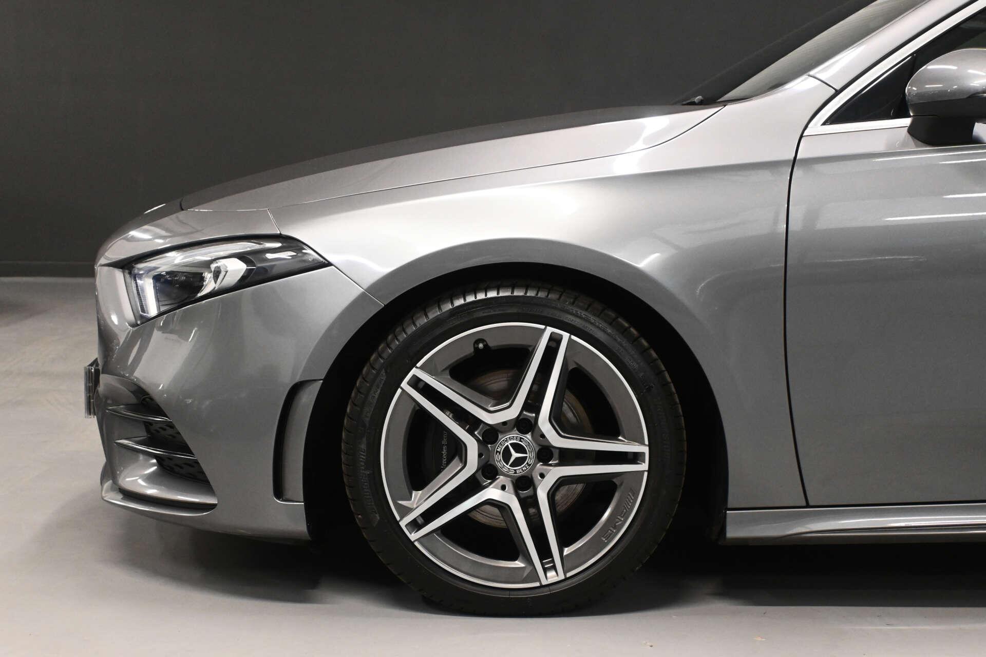 Mercedes-Benz A-Class view 8