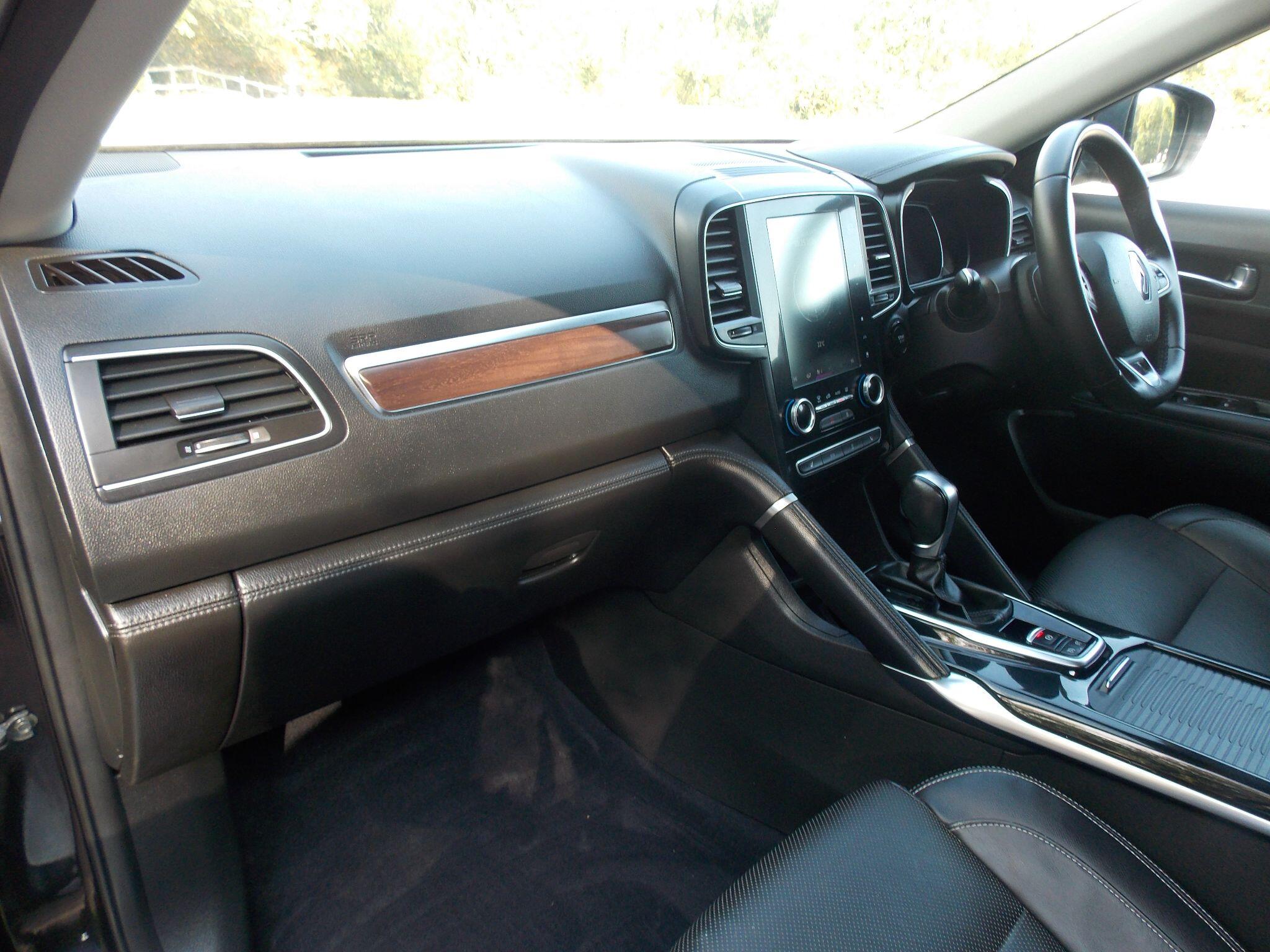 Renault Koleos view 35