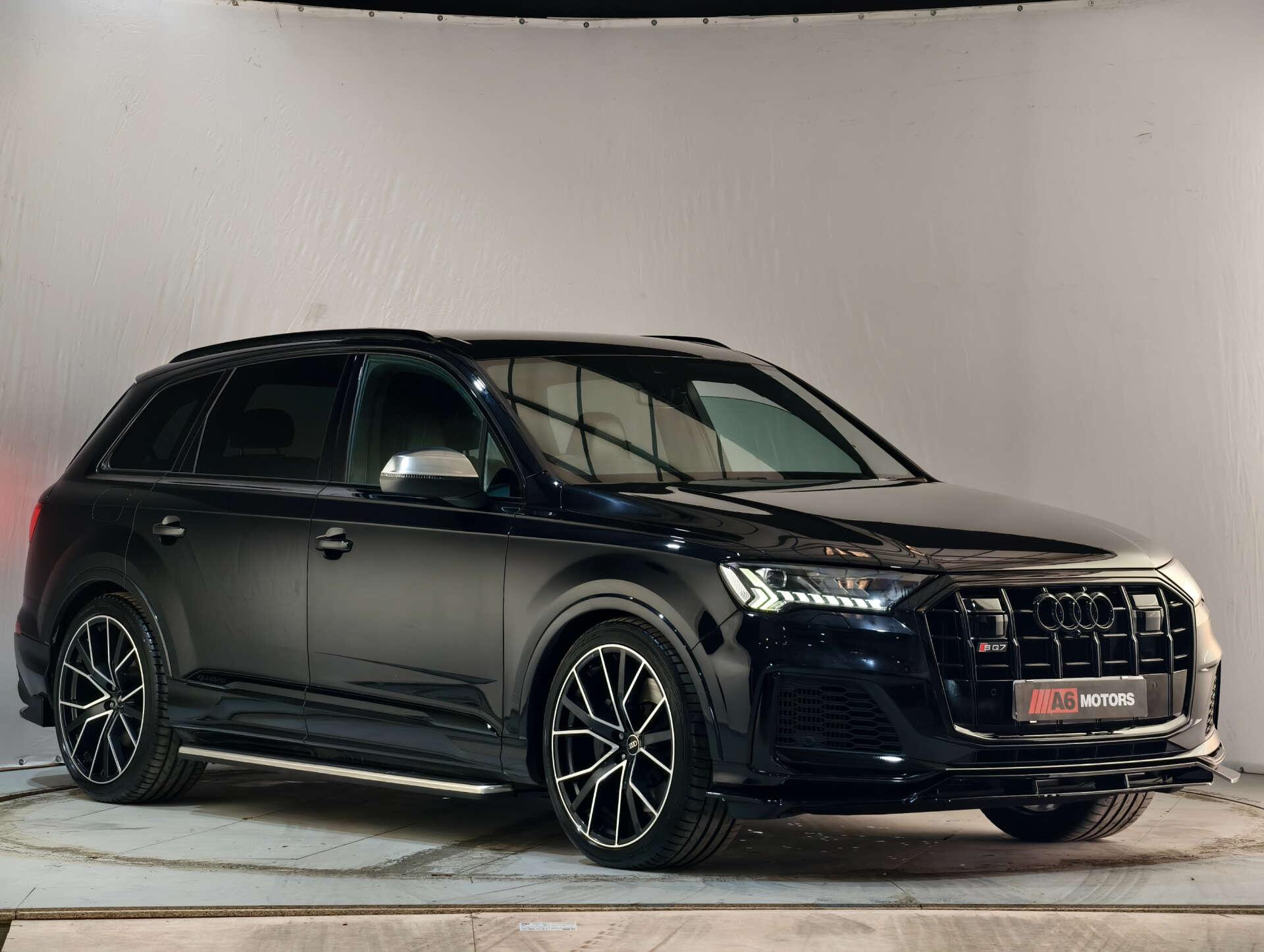 Audi SQ7 view 21
