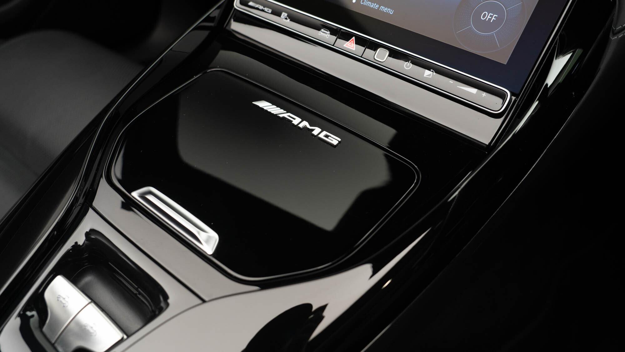 Mercedes-Benz SL view 24